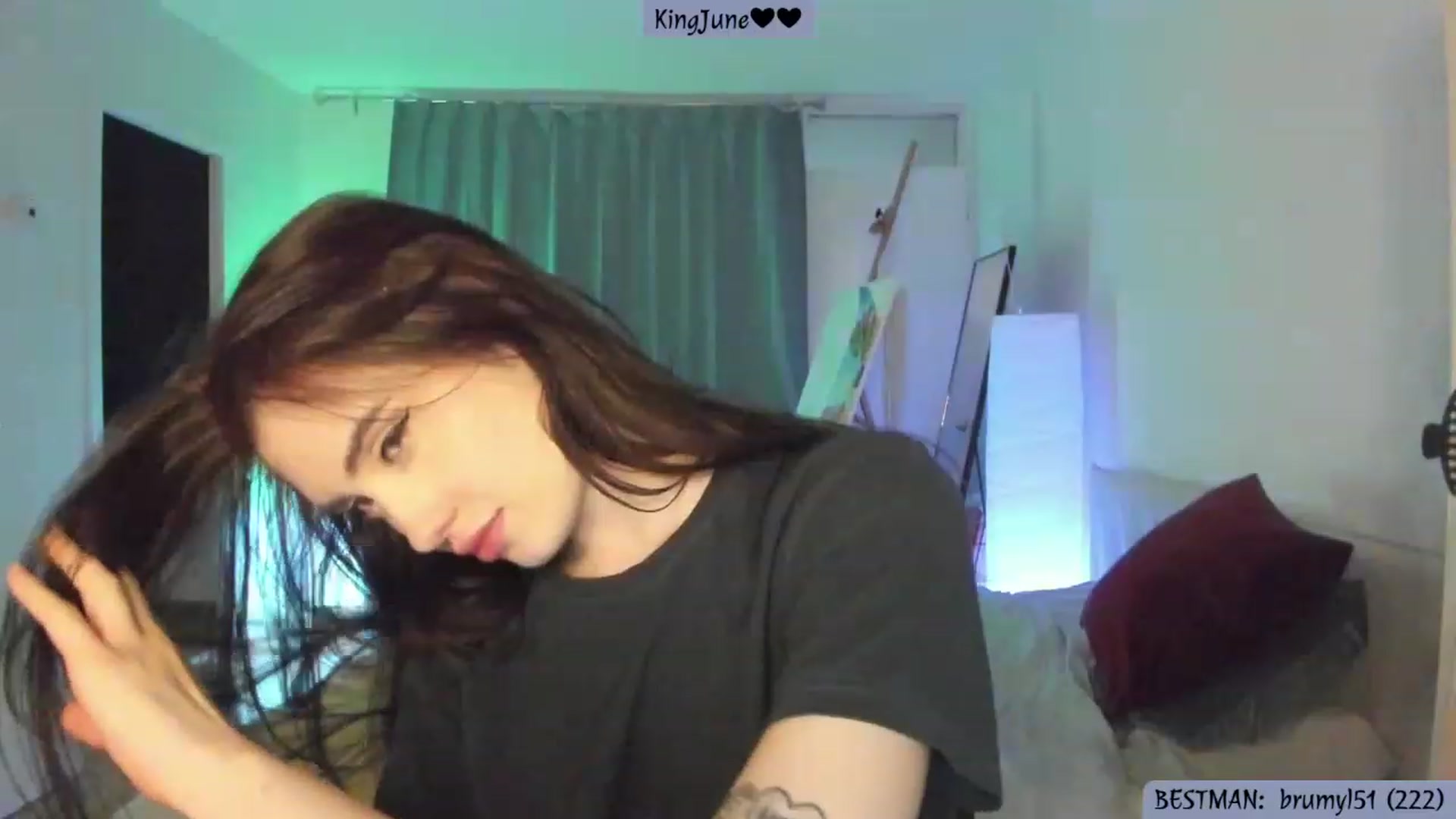 Gallery image thumbnail from Issa_7's myfreecams stream on, 06/04/2023, 09:38 image 18 of 20
