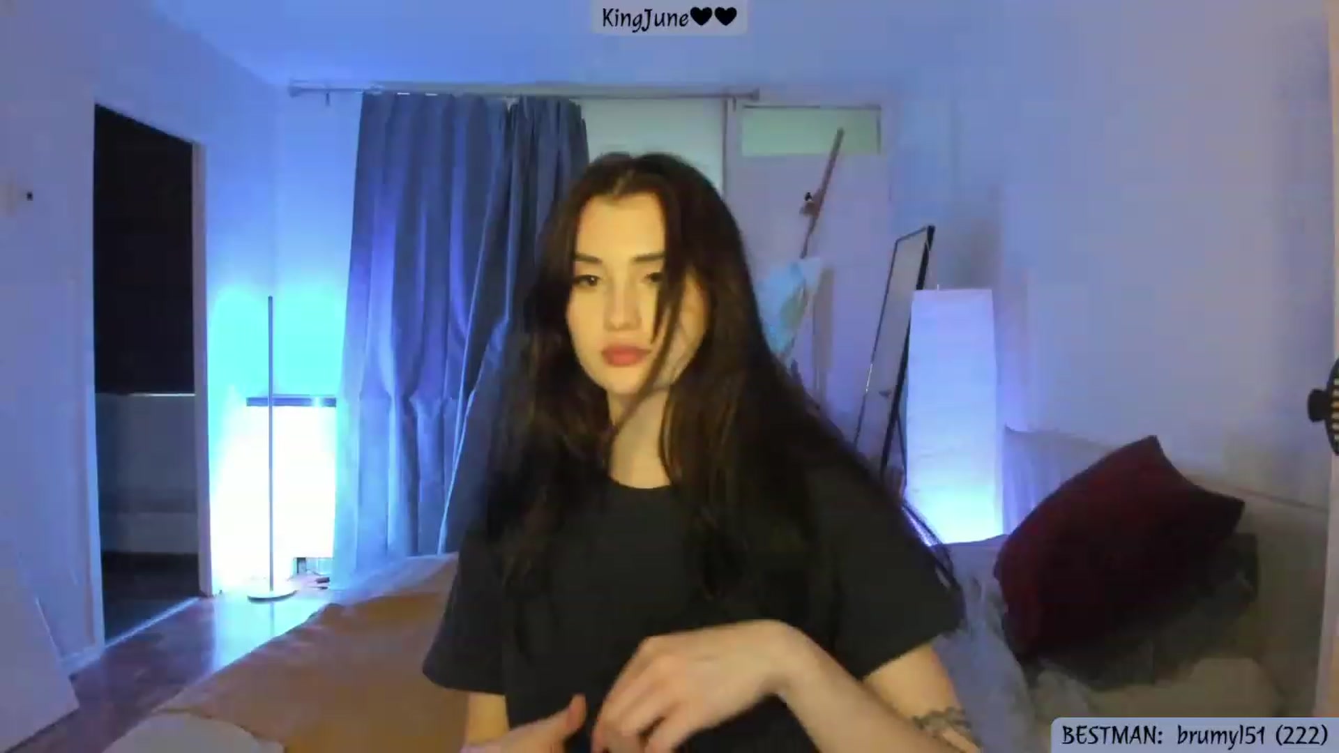 Gallery image thumbnail from Issa_7's myfreecams stream on, 06/04/2023, 09:38 image 20 of 20