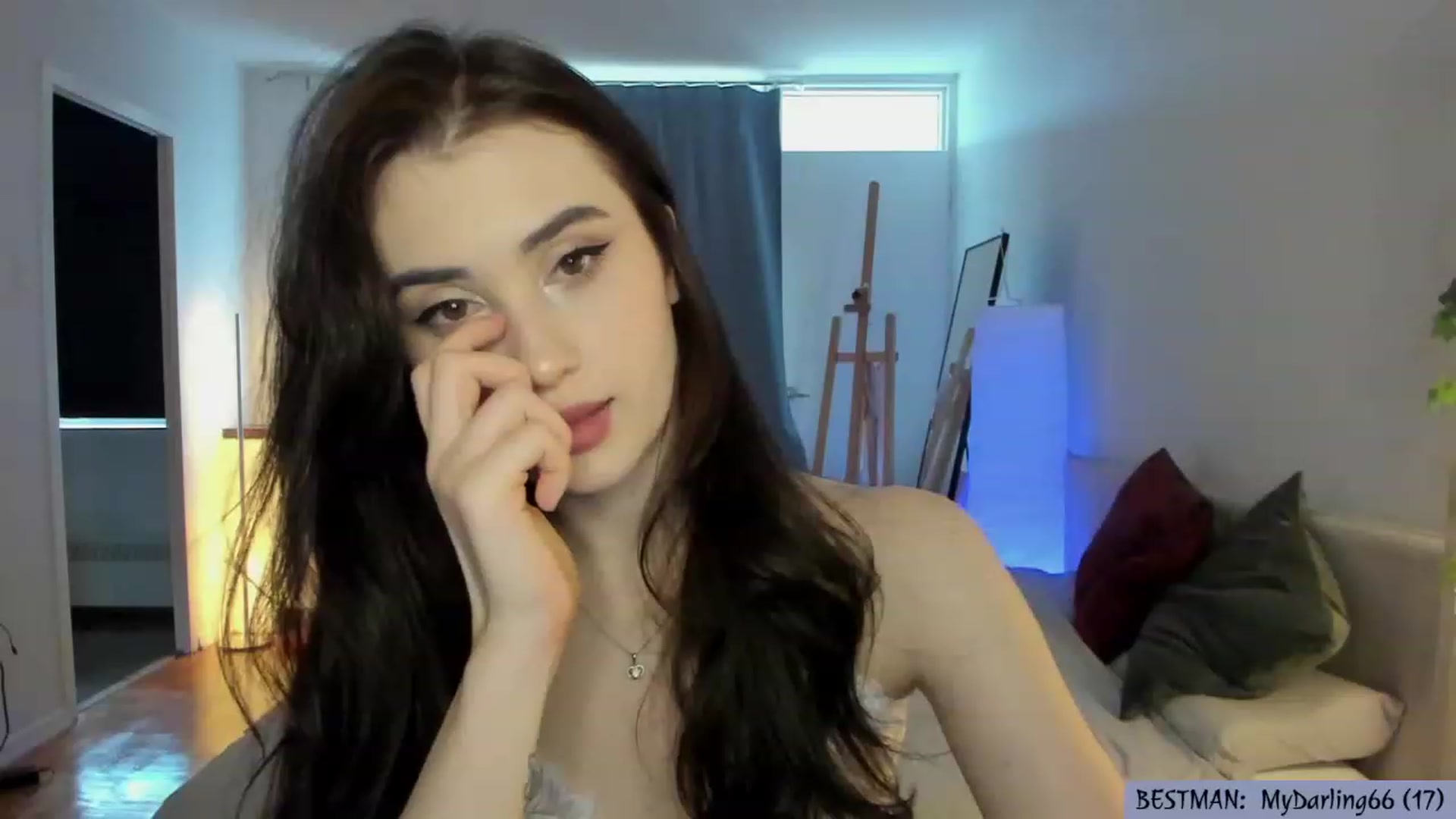 Gallery image thumbnail from Issa_7's myfreecams stream on, 06/15/2023, 22:08 image 2 of 20