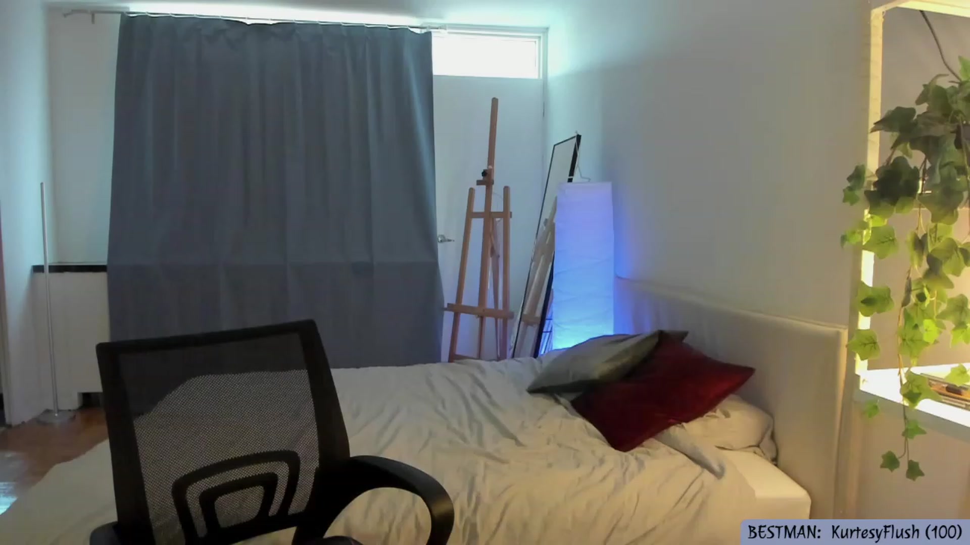 Gallery image thumbnail from Issa_7's myfreecams stream on, 06/16/2023, 23:13 image 15 of 20