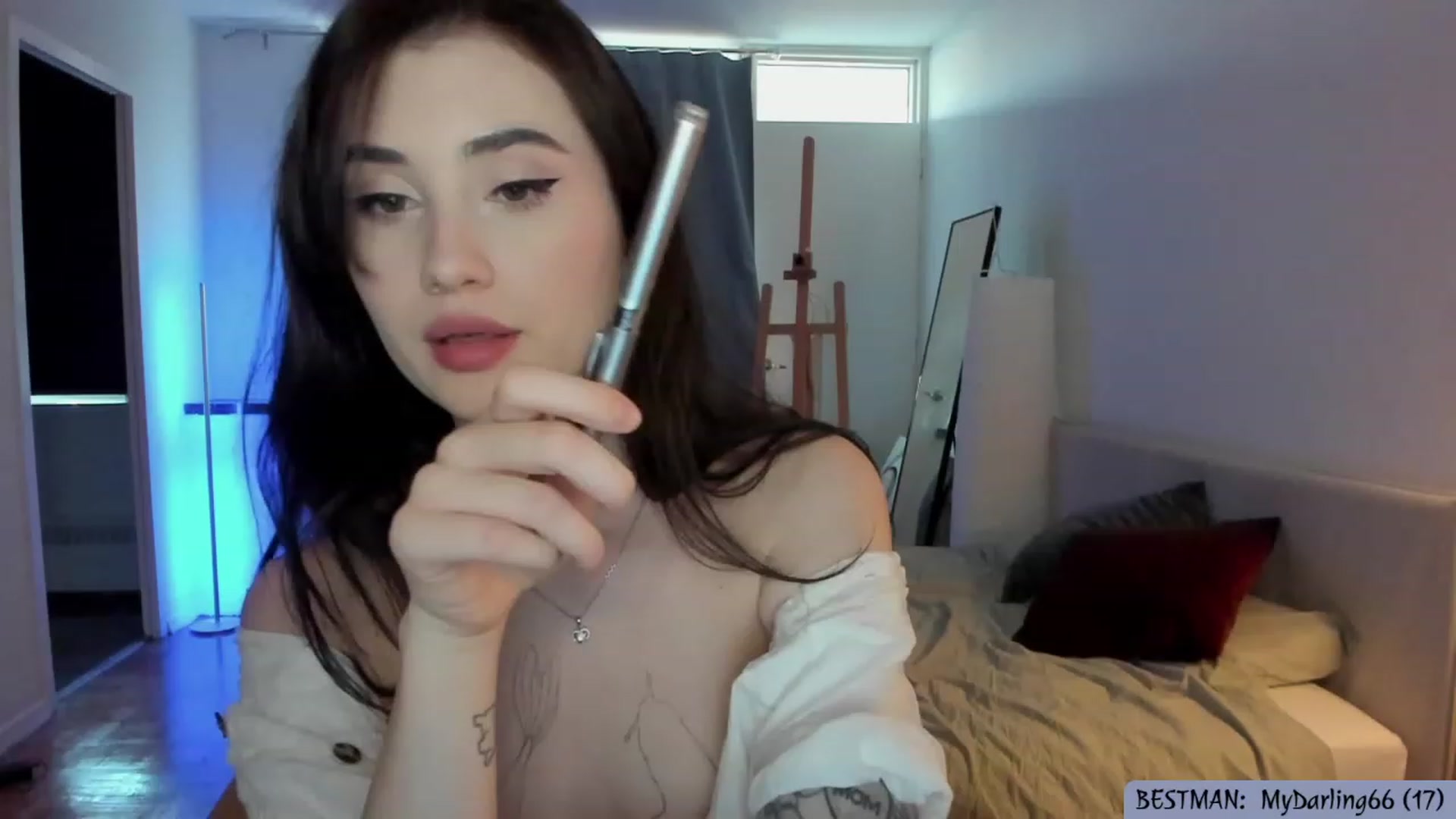 Gallery image thumbnail from Issa_7's myfreecams stream on, 06/18/2023, 24:59 image 2 of 20