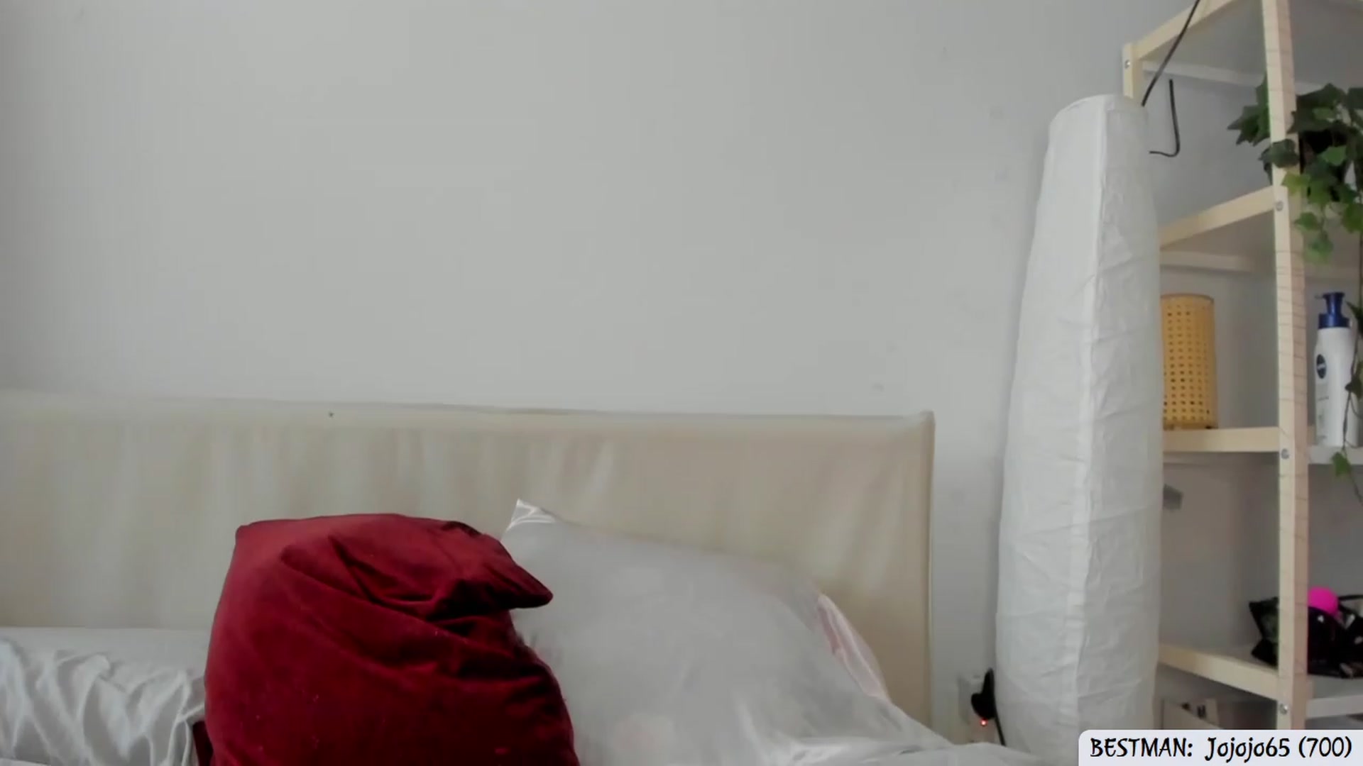 Gallery image thumbnail from Issa_7's myfreecams stream on, 07/03/2023, 22:18 image 17 of 20