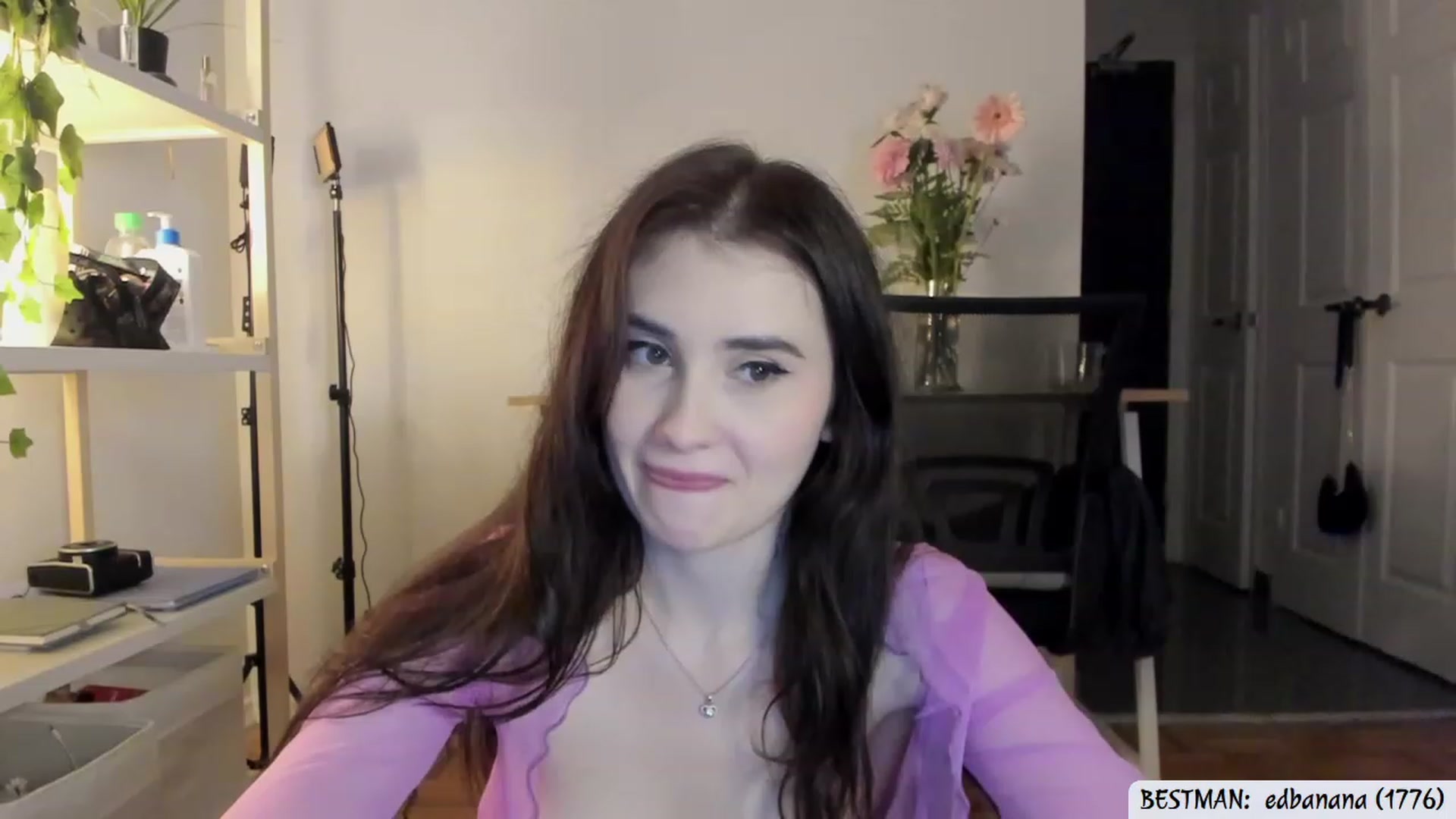 Gallery image thumbnail from Issa_7's myfreecams stream on, 07/08/2023, 02:01 image 18 of 20