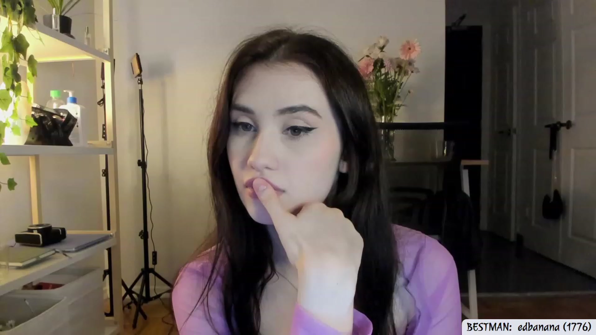 Gallery image thumbnail from Issa_7's myfreecams stream on, 07/08/2023, 02:01 image 8 of 20