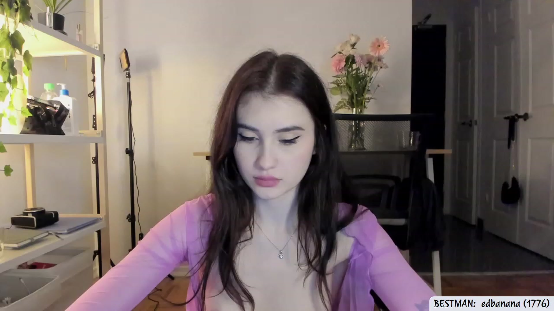 Gallery image thumbnail from Issa_7's myfreecams stream on, 07/08/2023, 02:01 image 14 of 20