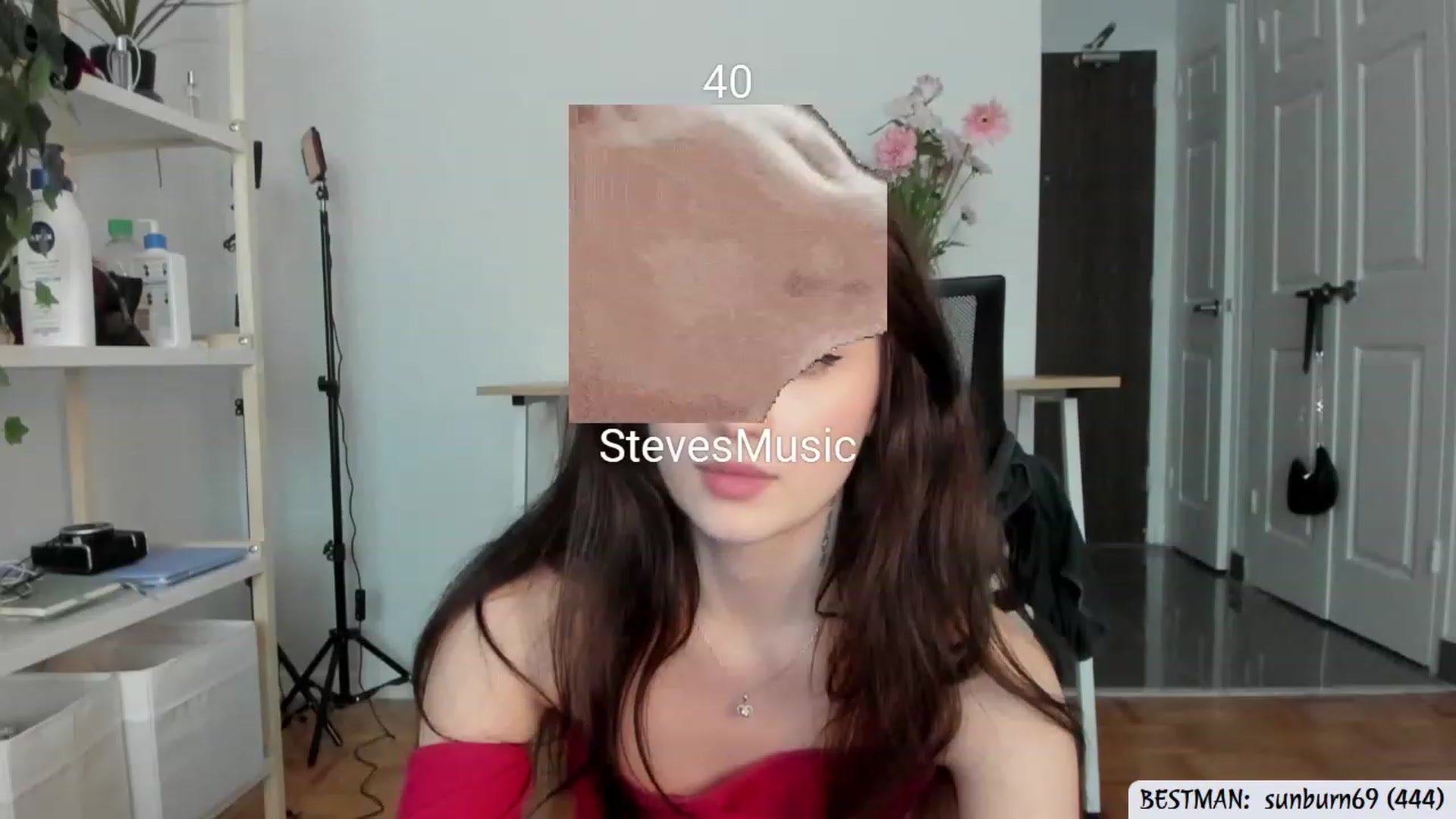 Gallery image thumbnail from Issa_7's myfreecams stream on, 07/08/2023, 22:18 image 6 of 20