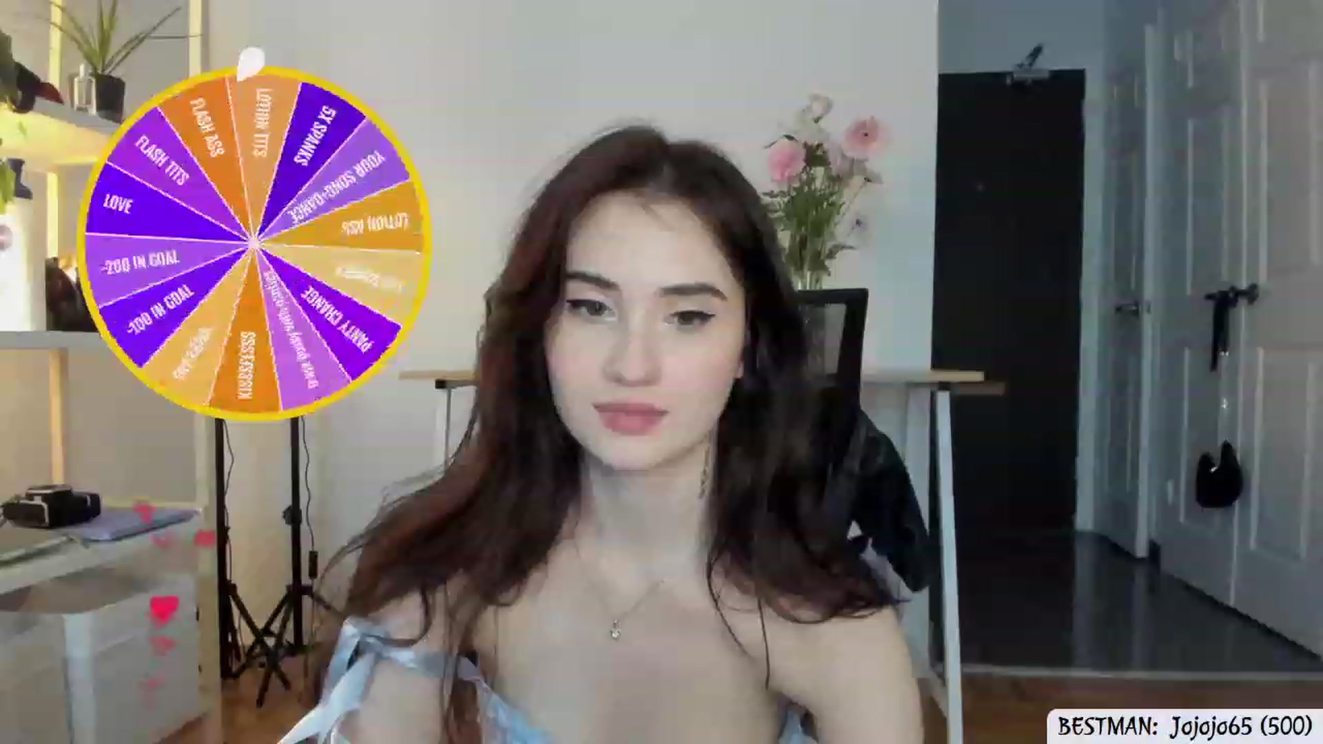 Gallery image thumbnail from Issa_7's myfreecams stream on, 07/08/2023, 22:52 image 16 of 20