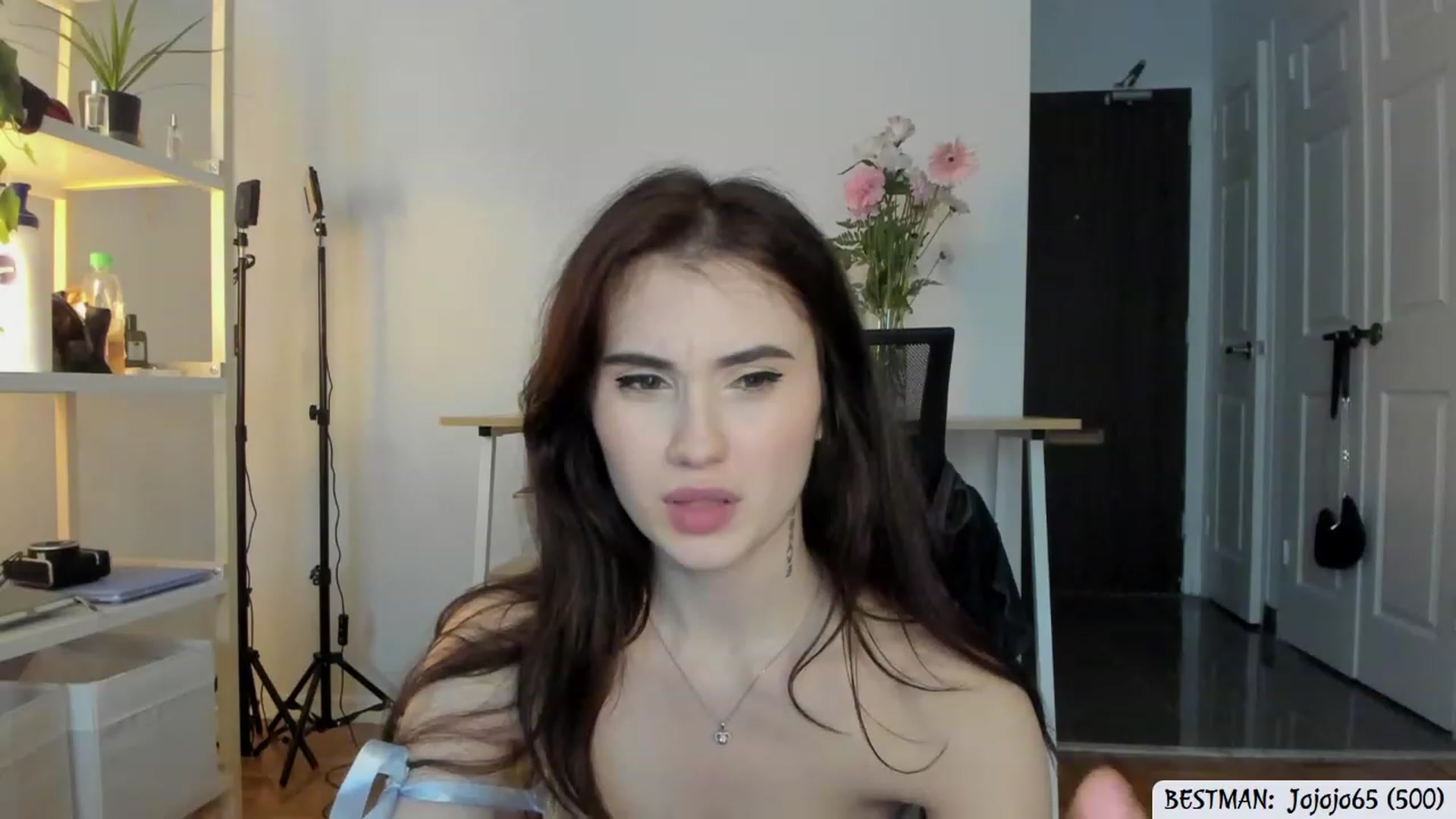 Gallery image thumbnail from Issa_7's myfreecams stream on, 07/08/2023, 22:52 image 18 of 20