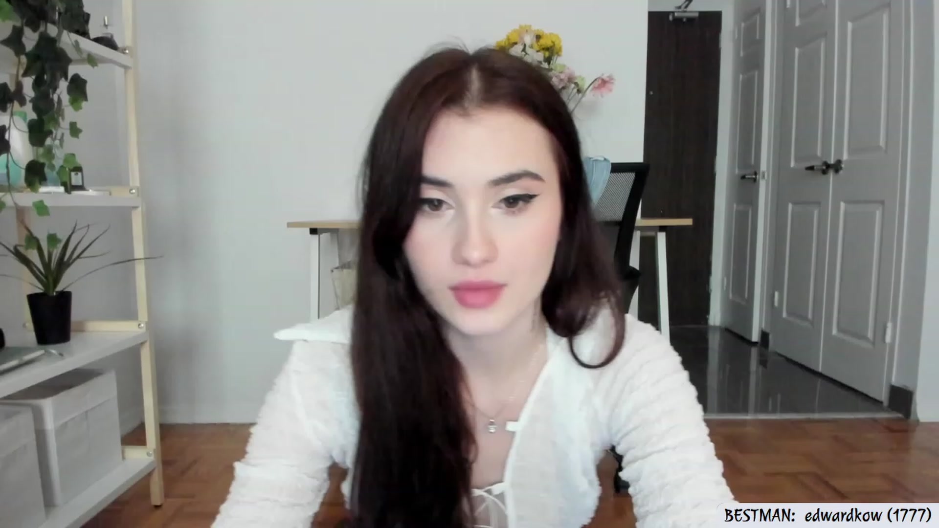 Gallery image thumbnail from Issa_7's myfreecams stream on, 07/11/2023, 21:41 image 14 of 20