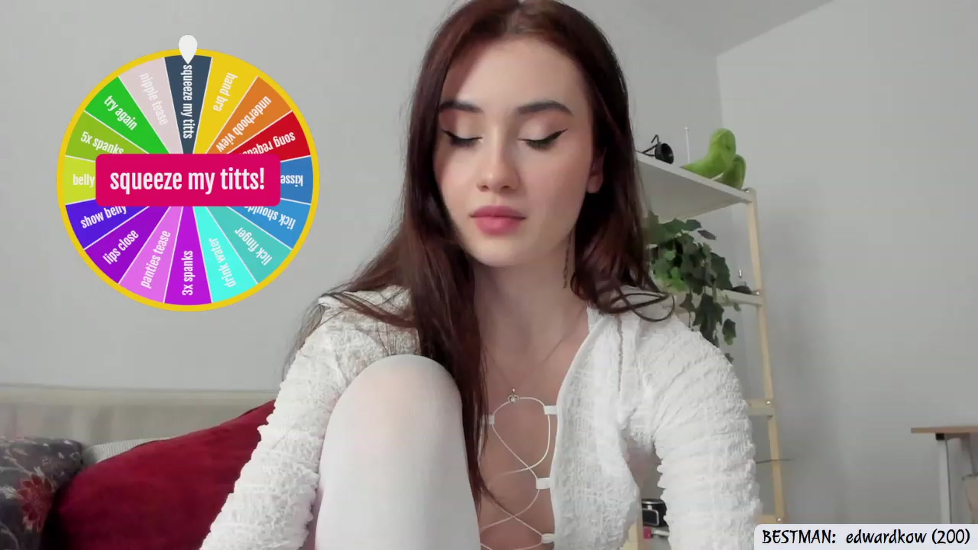 Gallery image thumbnail from Issa_7's myfreecams stream on, 07/11/2023, 21:41 image 3 of 20
