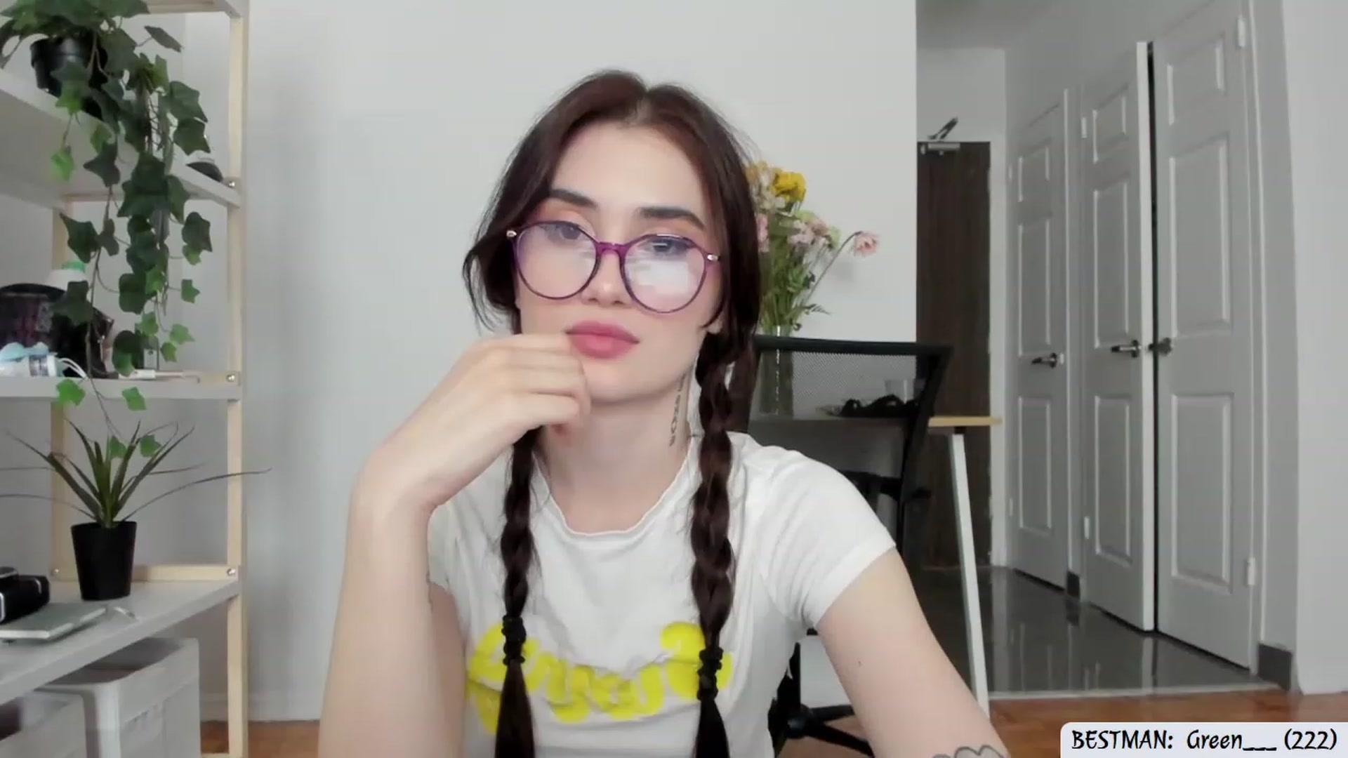 Gallery image thumbnail from Issa_7's myfreecams stream on, 07/12/2023, 21:37 image 20 of 20