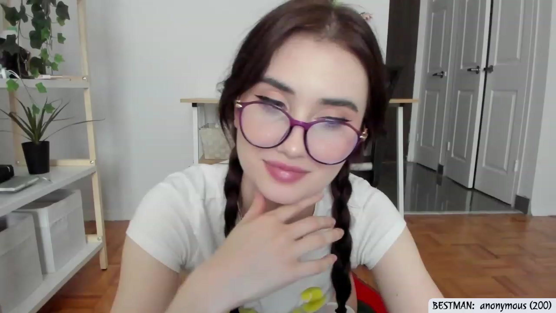 Gallery image thumbnail from Issa_7's myfreecams stream on, 07/12/2023, 21:37 image 7 of 20