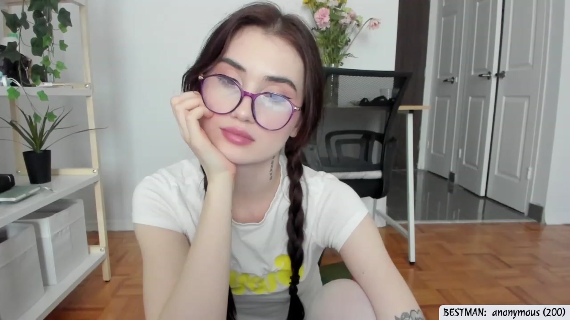 Gallery image thumbnail from Issa_7's myfreecams stream on, 07/12/2023, 21:37 image 9 of 20