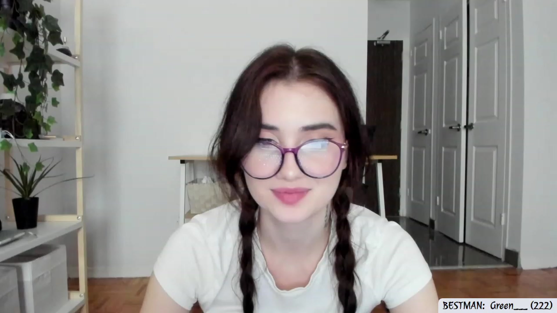 Gallery image thumbnail from Issa_7's myfreecams stream on, 07/12/2023, 23:51 image 16 of 20