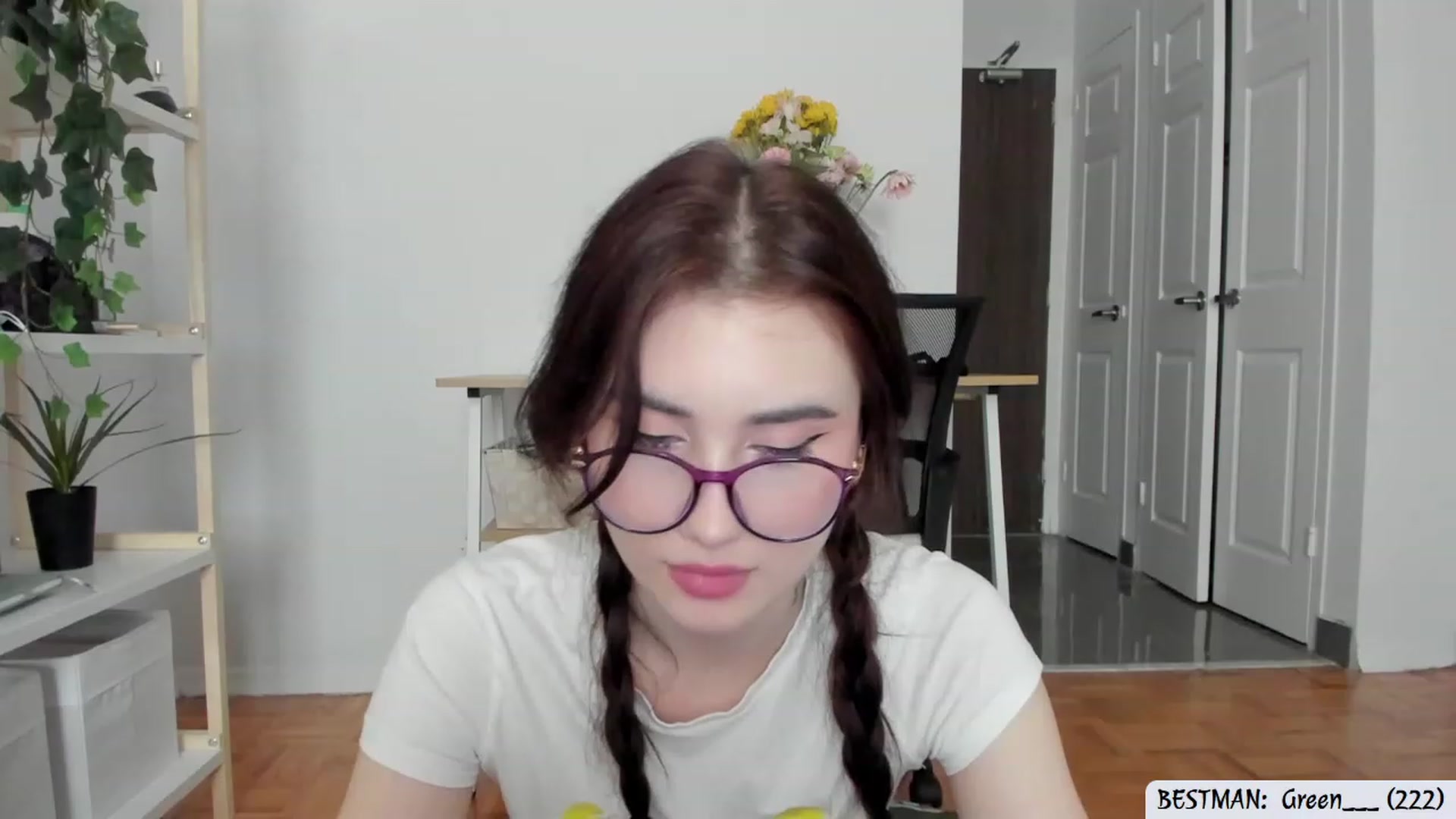 Gallery image thumbnail from Issa_7's myfreecams stream on, 07/12/2023, 23:51 image 10 of 20