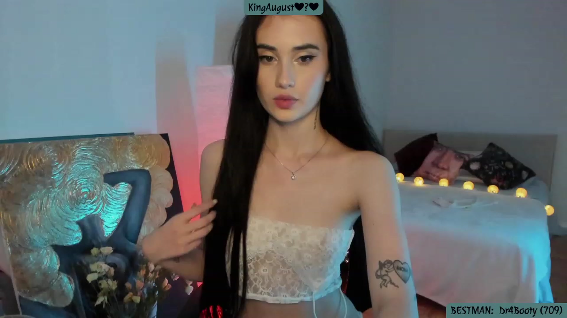 Gallery image thumbnail from Issa_7's myfreecams stream on, 08/04/2023, 23:17 image 17 of 20
