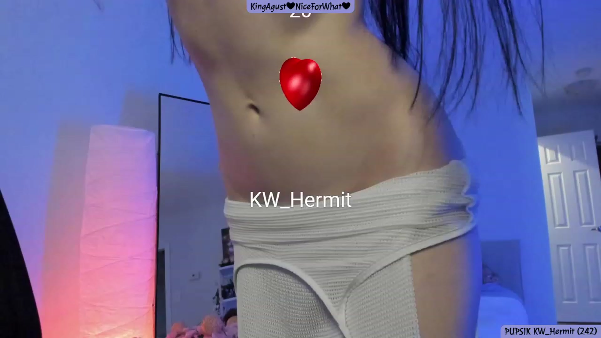 Gallery image thumbnail from Issa_7's myfreecams stream on, 08/11/2023, 24:03 image 8 of 20