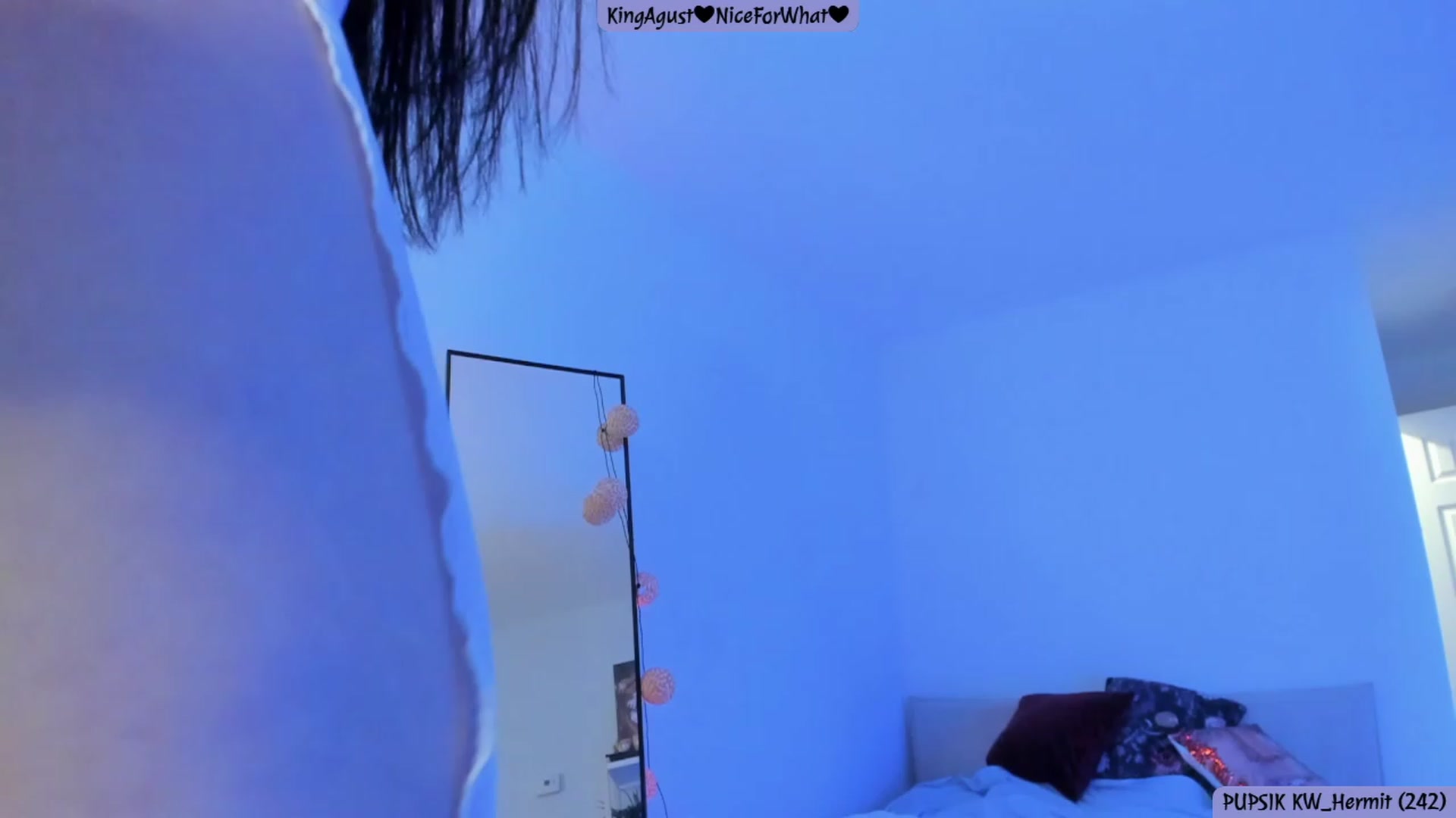 Gallery image thumbnail from Issa_7's myfreecams stream on, 08/11/2023, 24:03 image 5 of 20