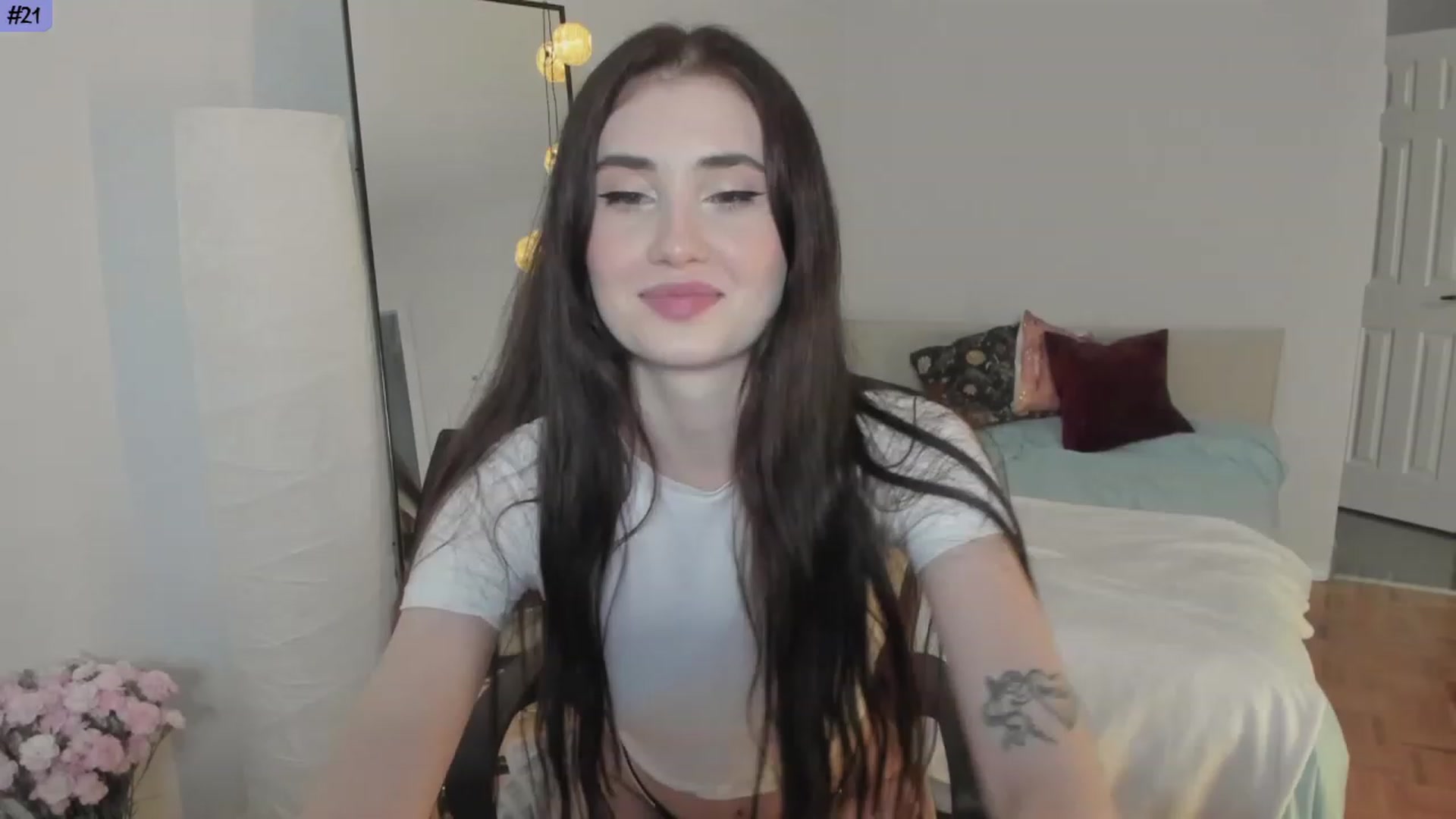Gallery image thumbnail from Issa_7's myfreecams stream on, 08/16/2023, 23:14 image 12 of 20