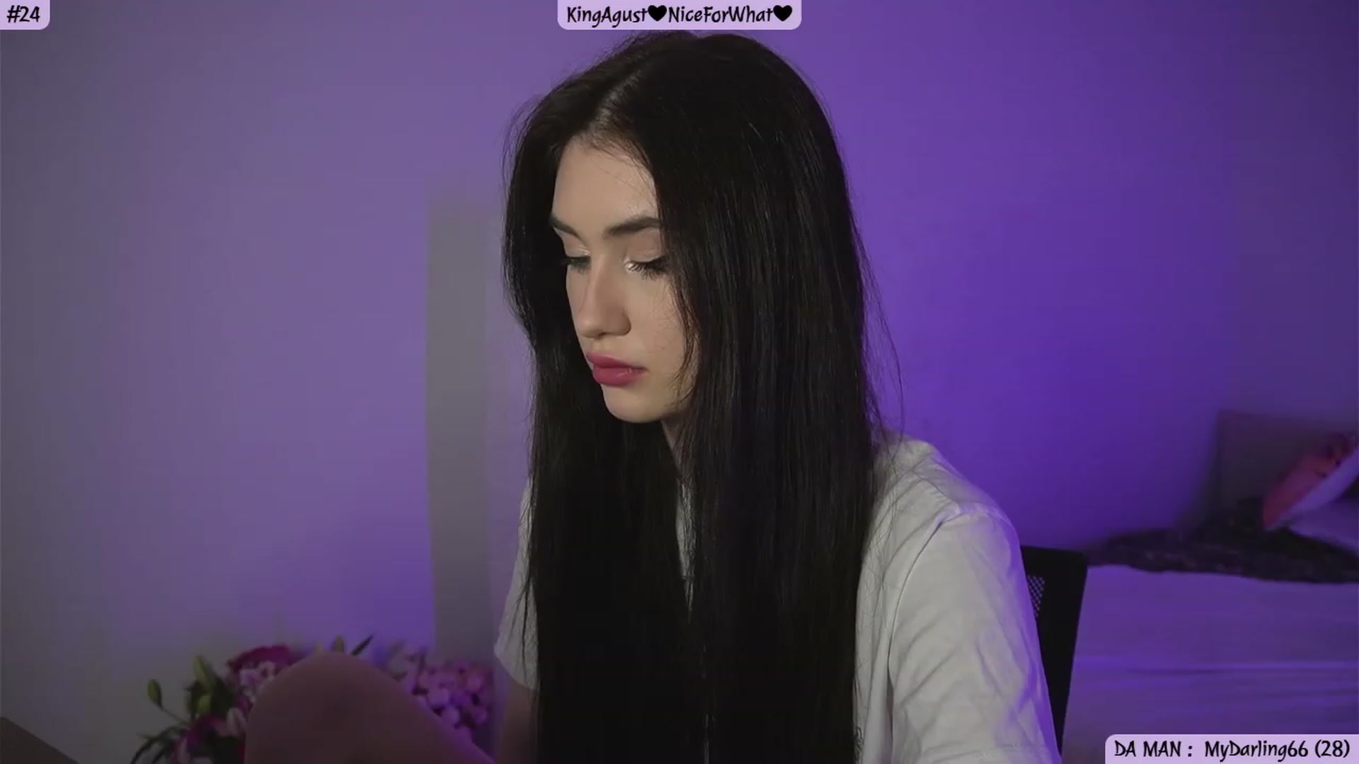 Gallery image thumbnail from Issa_7's myfreecams stream on, 08/20/2023, 20:17 image 14 of 20