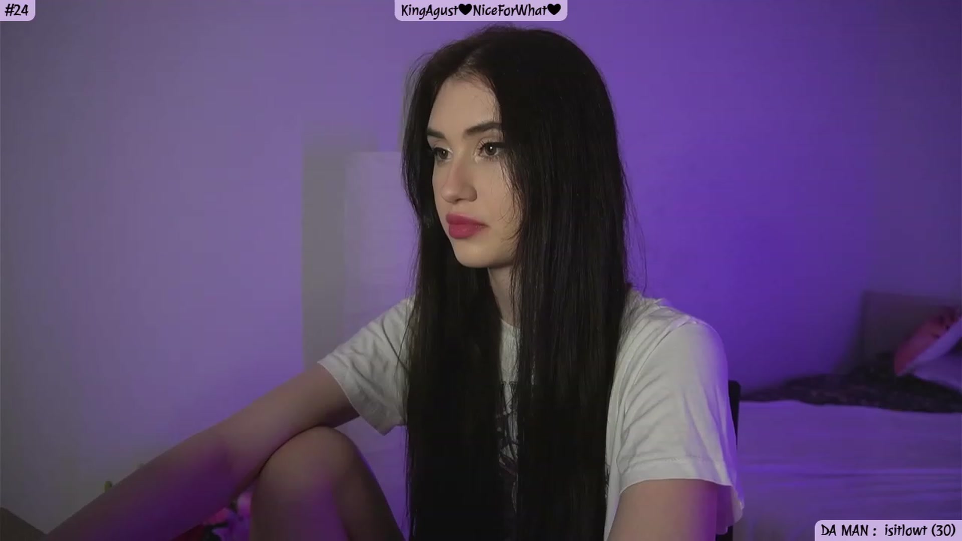 Gallery image thumbnail from Issa_7's myfreecams stream on, 08/20/2023, 20:17 image 19 of 20