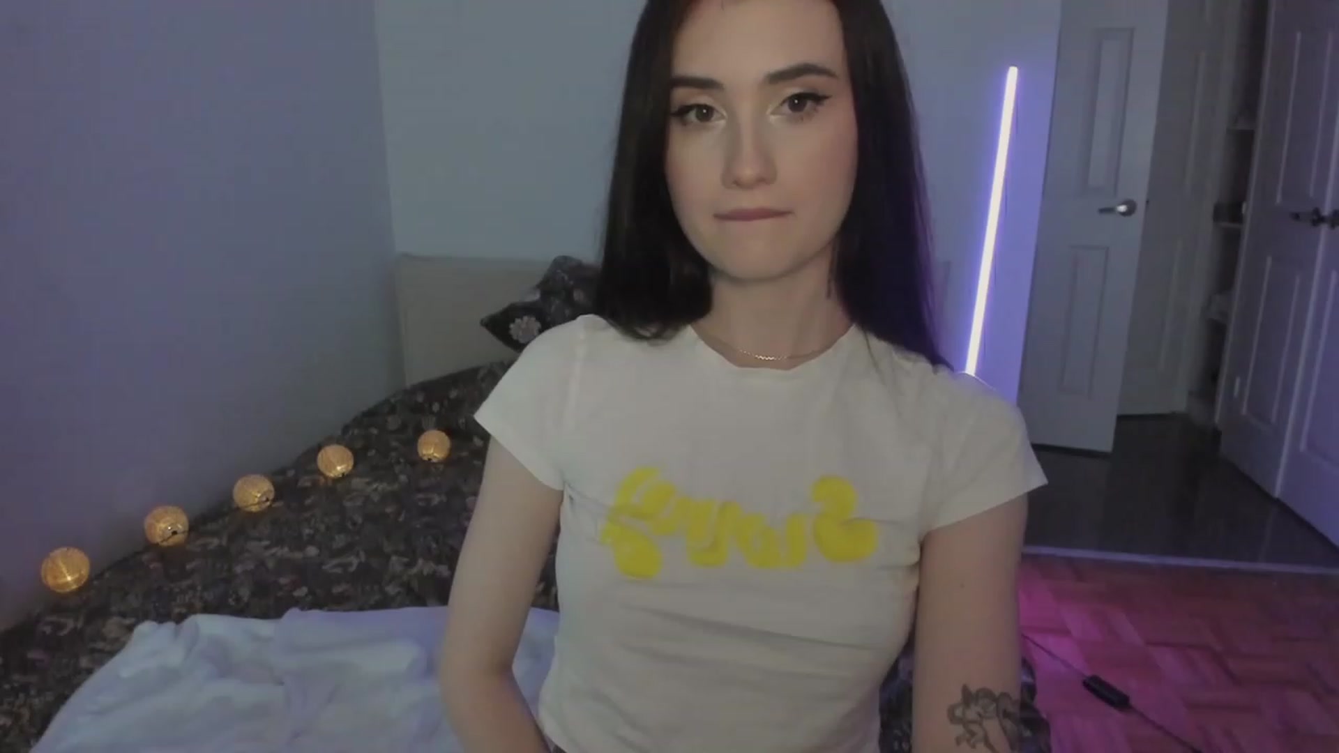 Gallery image thumbnail from Issa_7's myfreecams stream on, 08/24/2023, 21:23 image 11 of 20