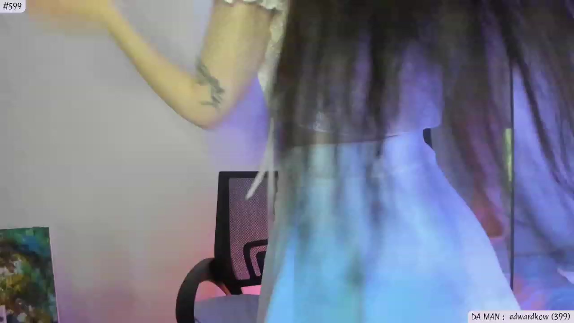 Gallery image thumbnail from Issa_7's myfreecams stream on, 09/03/2023, 01:45 image 12 of 20