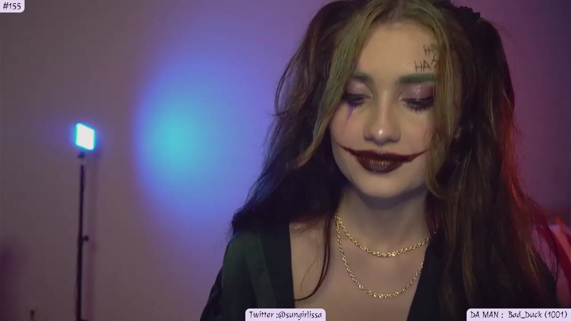 Gallery image thumbnail from Issa_7's myfreecams stream on, 10/28/2023, 24:02 image 5 of 20