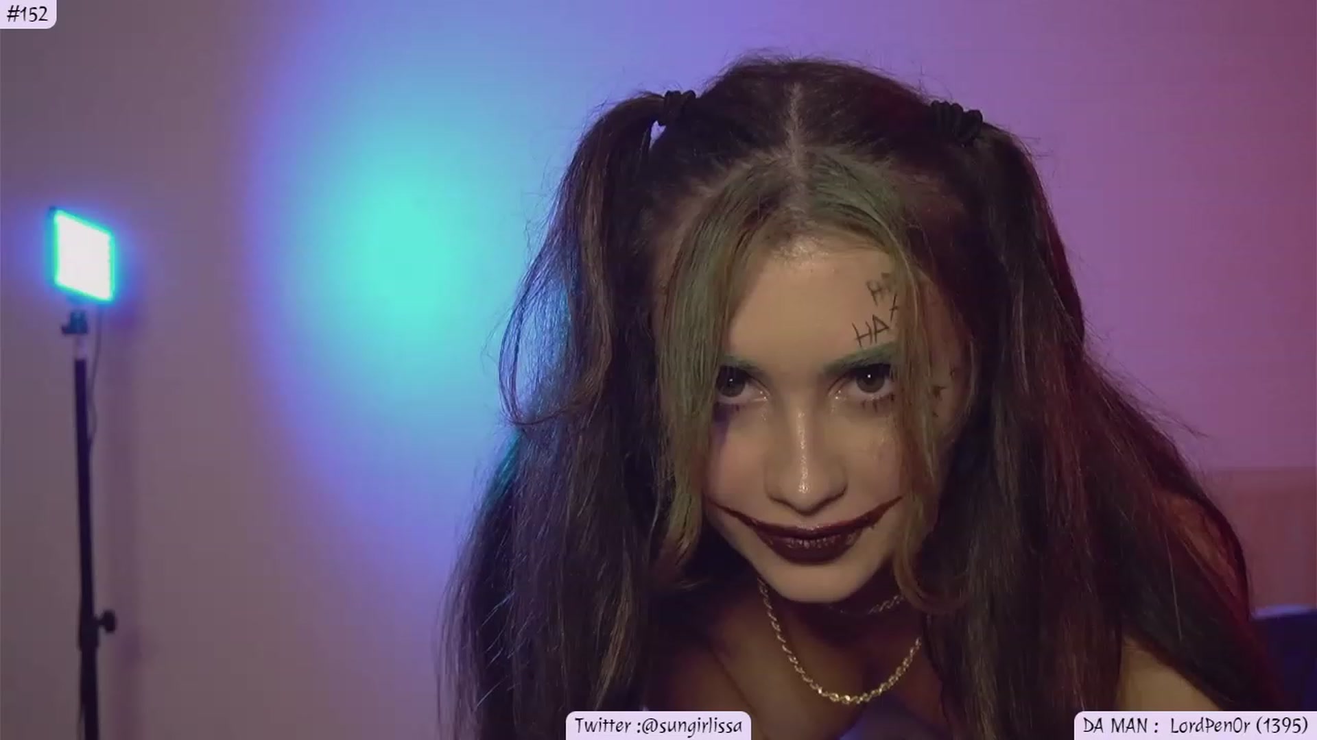 Gallery image thumbnail from Issa_7's myfreecams stream on, 10/28/2023, 24:02 image 19 of 20