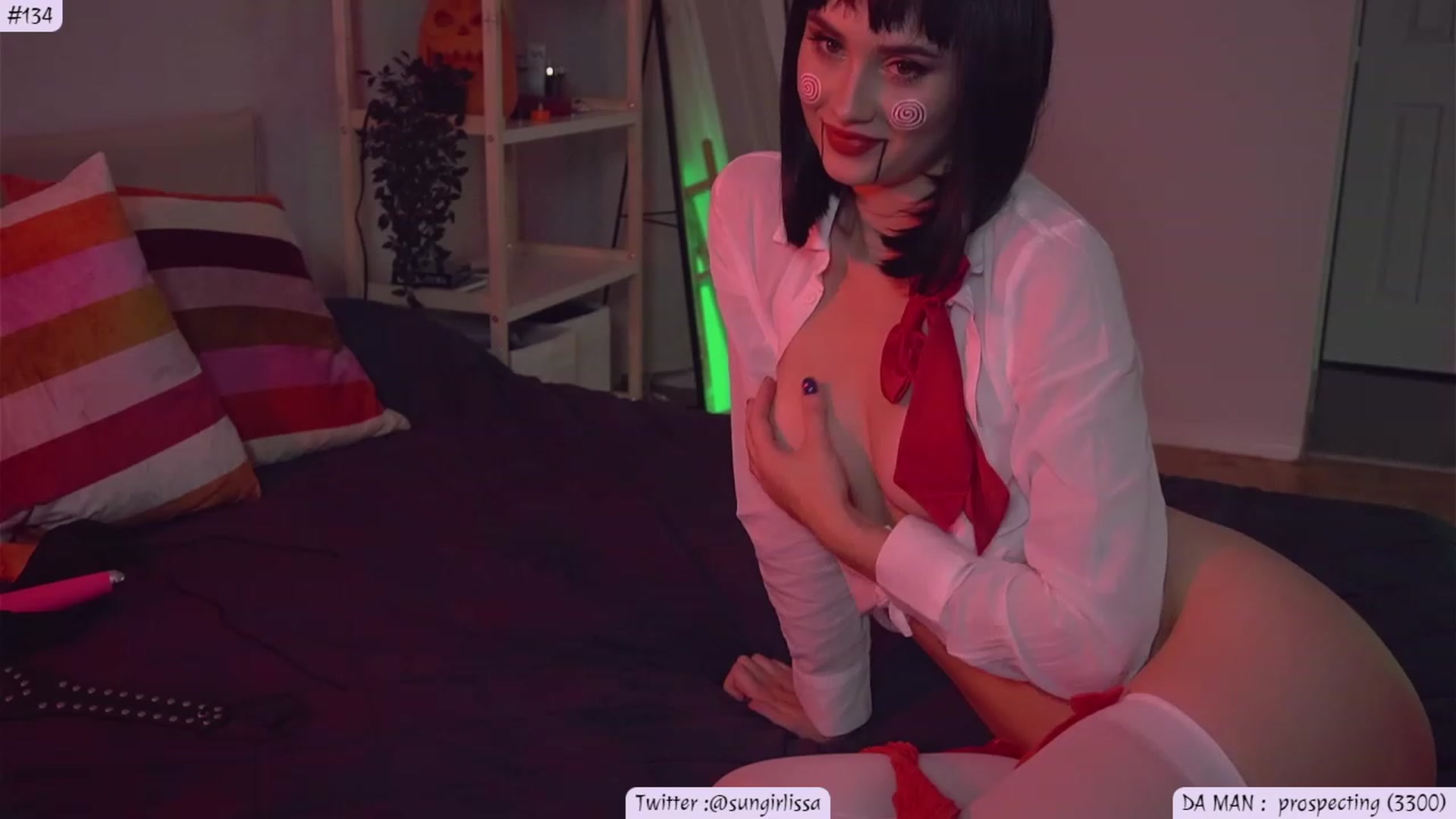 Gallery image thumbnail from Issa_7's myfreecams stream on, 10/29/2023, 24:01 image 10 of 20