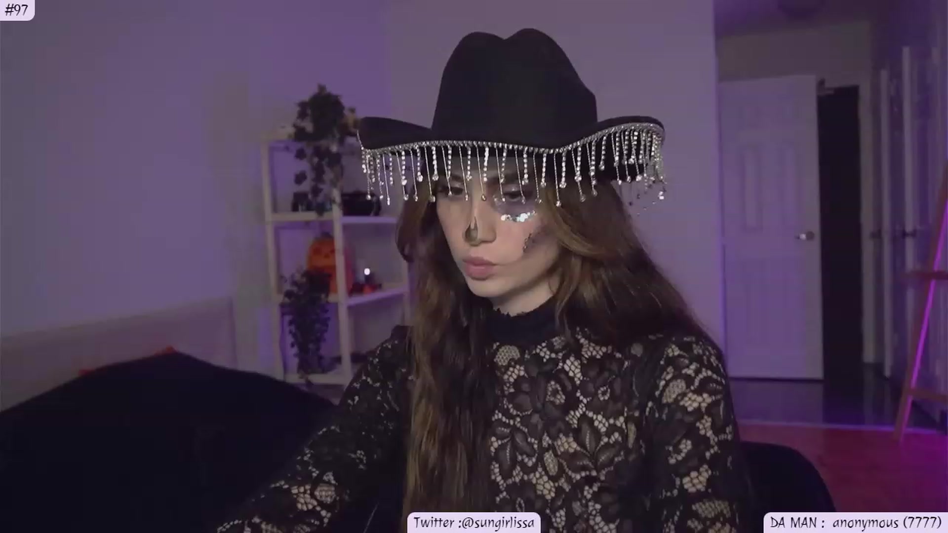 Gallery image thumbnail from Issa_7's myfreecams stream on, 10/29/2023, 22:11 image 20 of 20