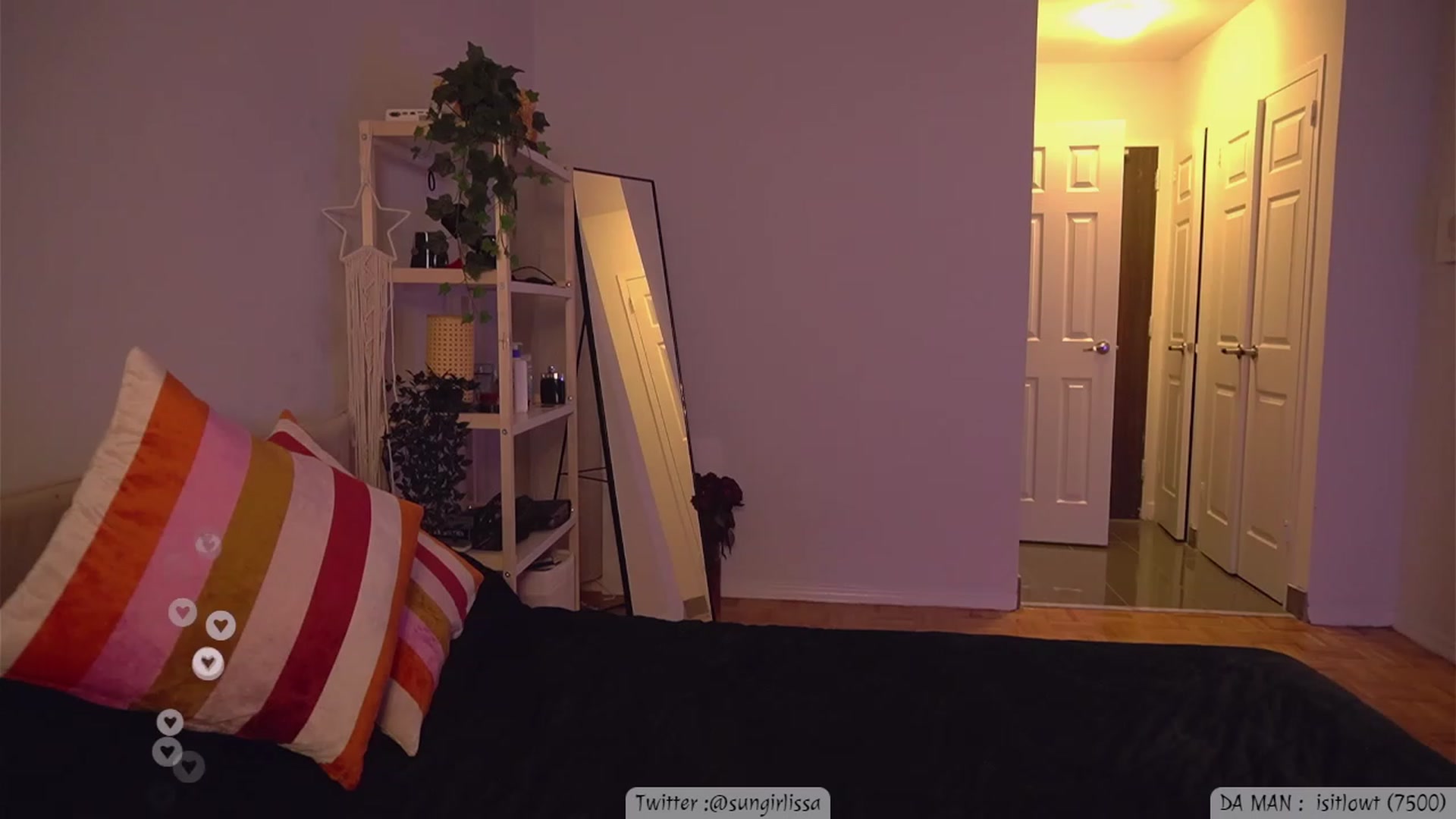 Gallery image thumbnail from Issa_7's myfreecams stream on, 11/02/2023, 21:33 image 11 of 20
