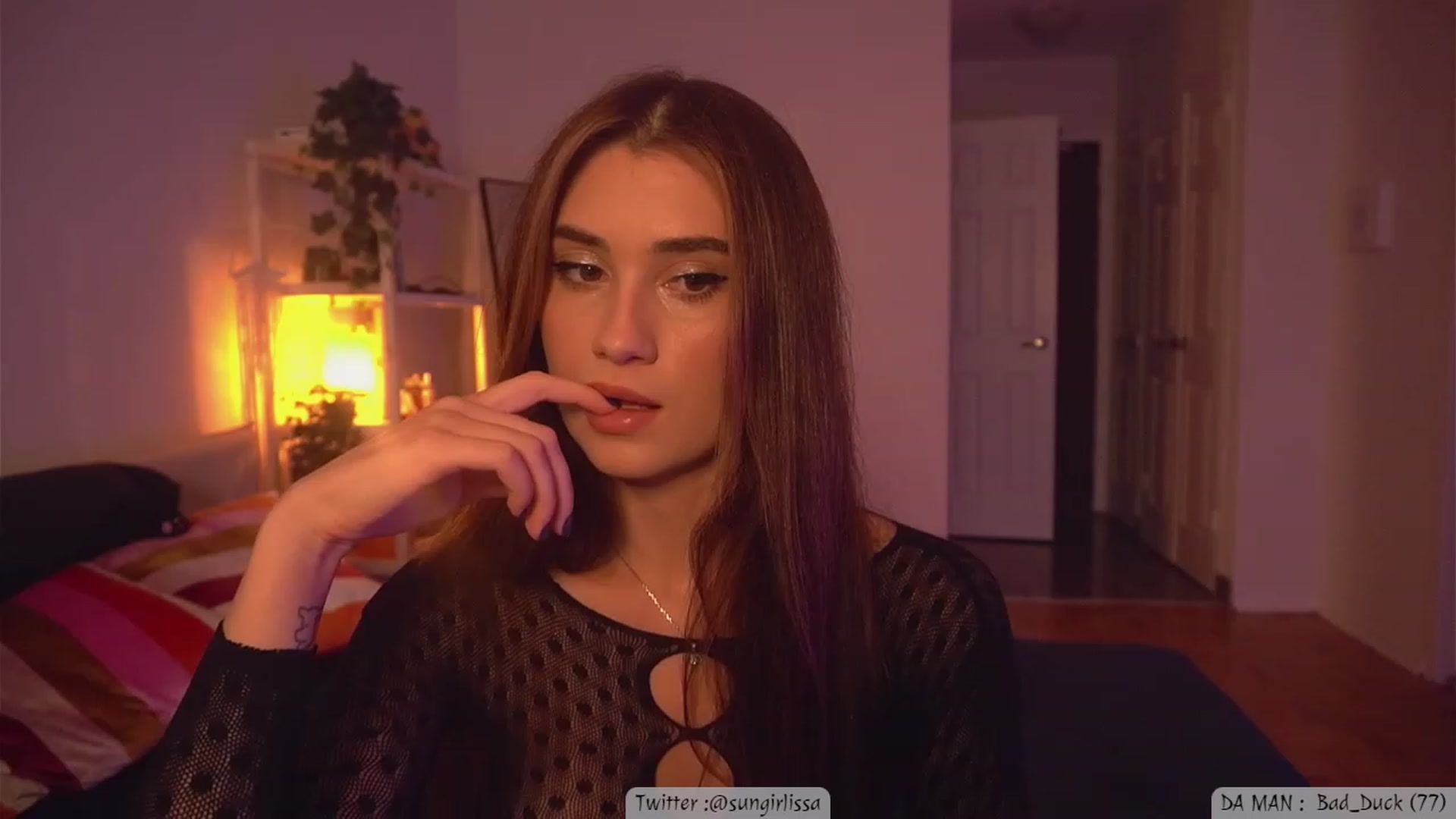 Gallery image thumbnail from Issa_7's myfreecams stream on, 11/03/2023, 21:18 image 4 of 20