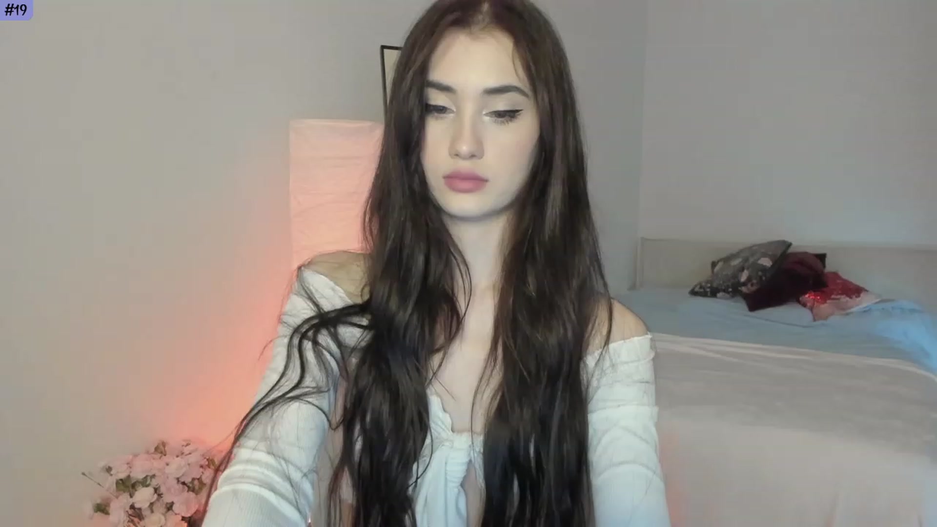 Gallery image thumbnail from Issa___'s myfreecams stream on, 08/14/2023, 21:36 image 2 of 20