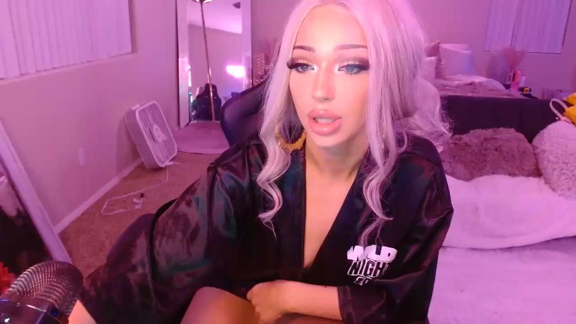 Gallery image thumbnail from ItsBunny's myfreecams stream on, 01/20/2025, 09:45 image 4 of 20
