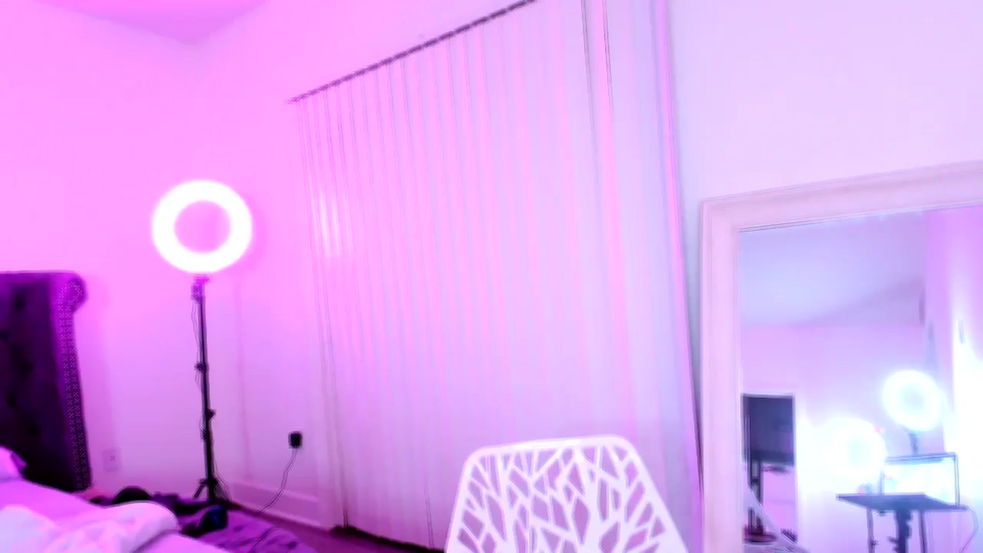 Gallery image thumbnail from ItsCCbitch's myfreecams stream on, 07/29/2024, 08:29 image 13 of 20