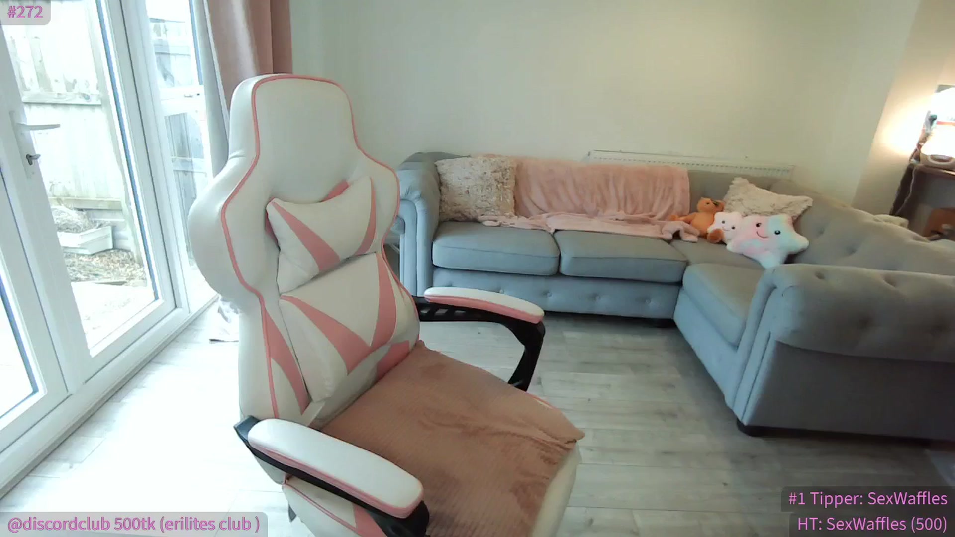 Gallery image thumbnail from ItsErikaJ's myfreecams stream on, 05/04/2024, 08:52 image 3 of 20