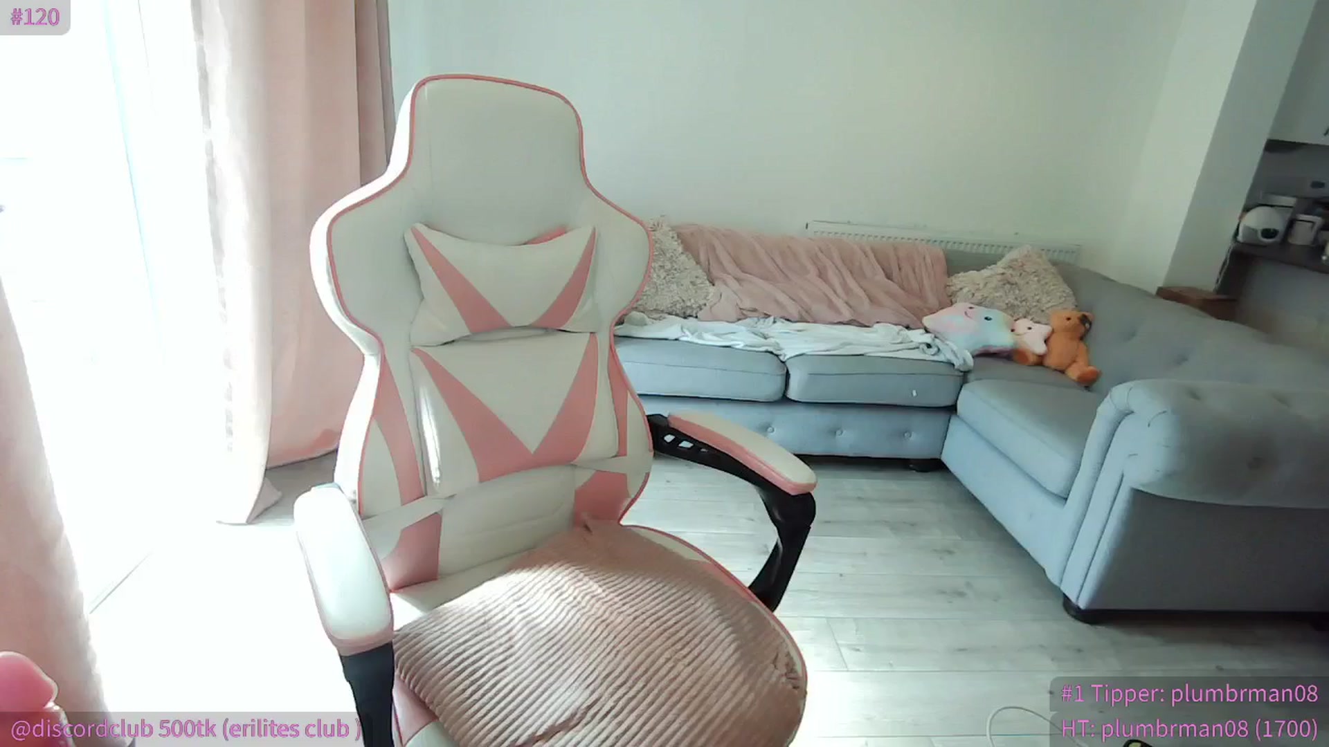 Gallery image thumbnail from ItsErikaJ's myfreecams stream on, 05/28/2024, 15:39 image 7 of 20