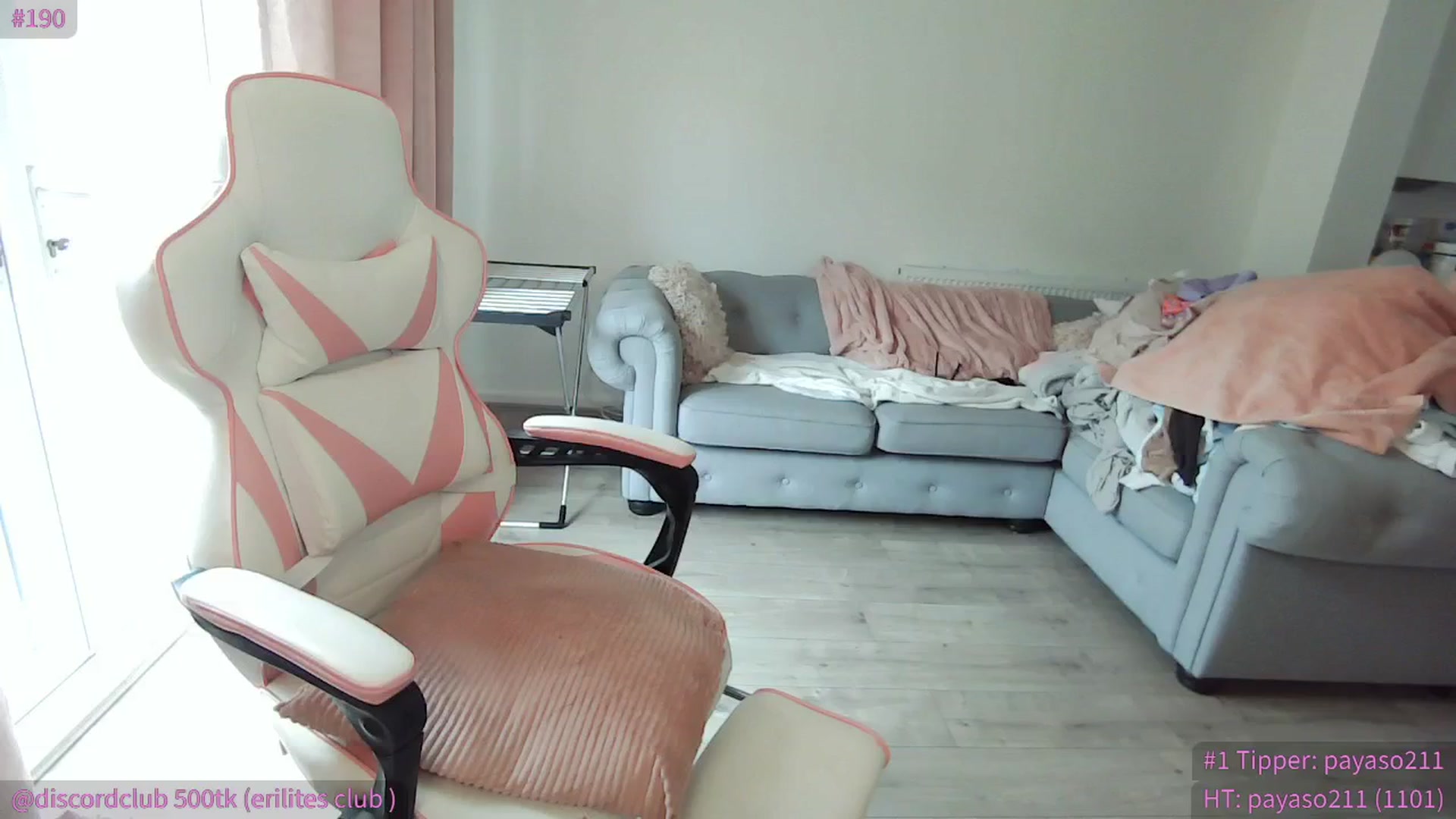 Gallery image thumbnail from ItsErikaJ's myfreecams stream on, 06/14/2024, 11:57 image 18 of 20