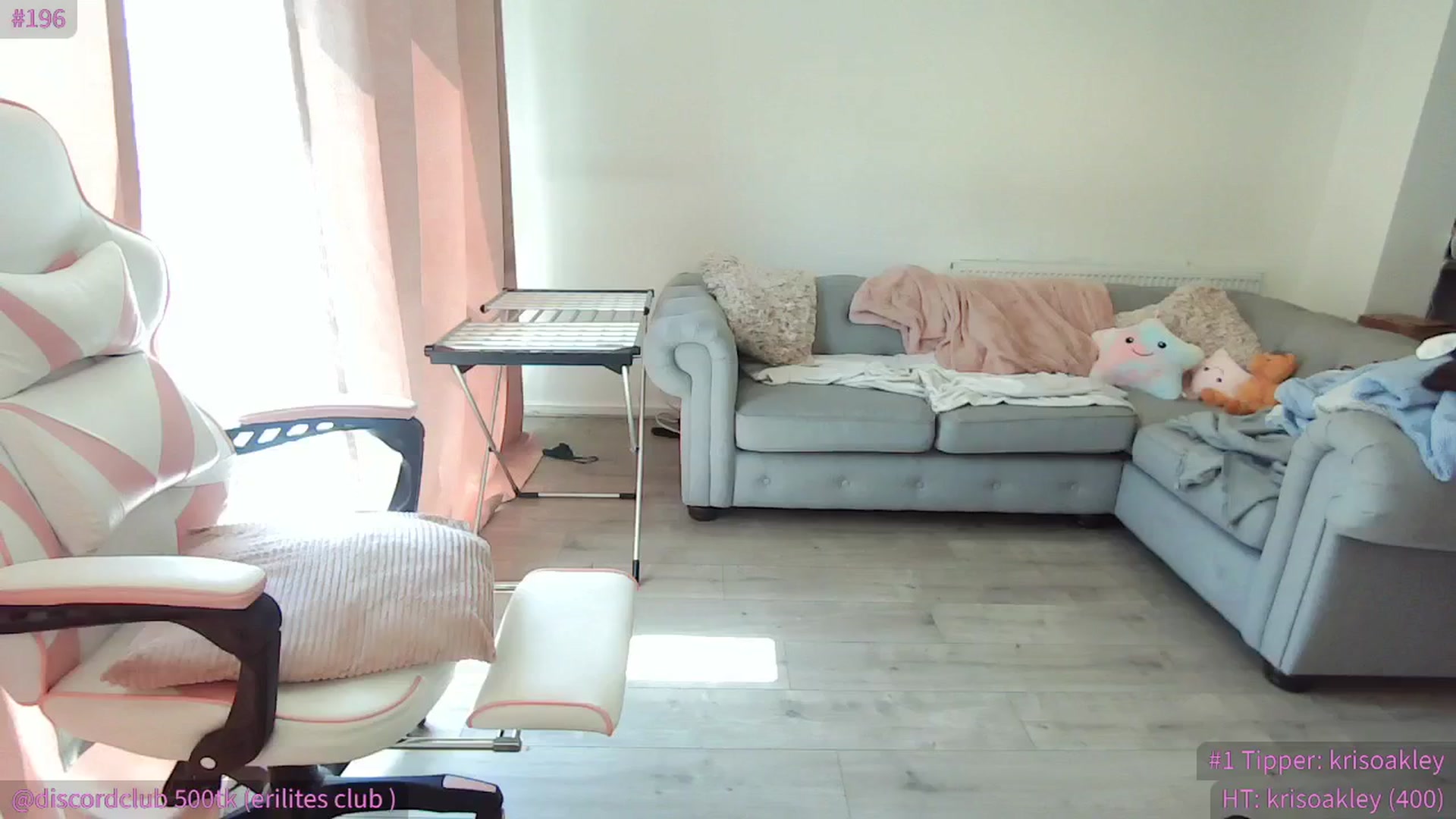 Gallery image thumbnail from ItsErikaJ's myfreecams stream on, 06/17/2024, 14:21 image 14 of 20