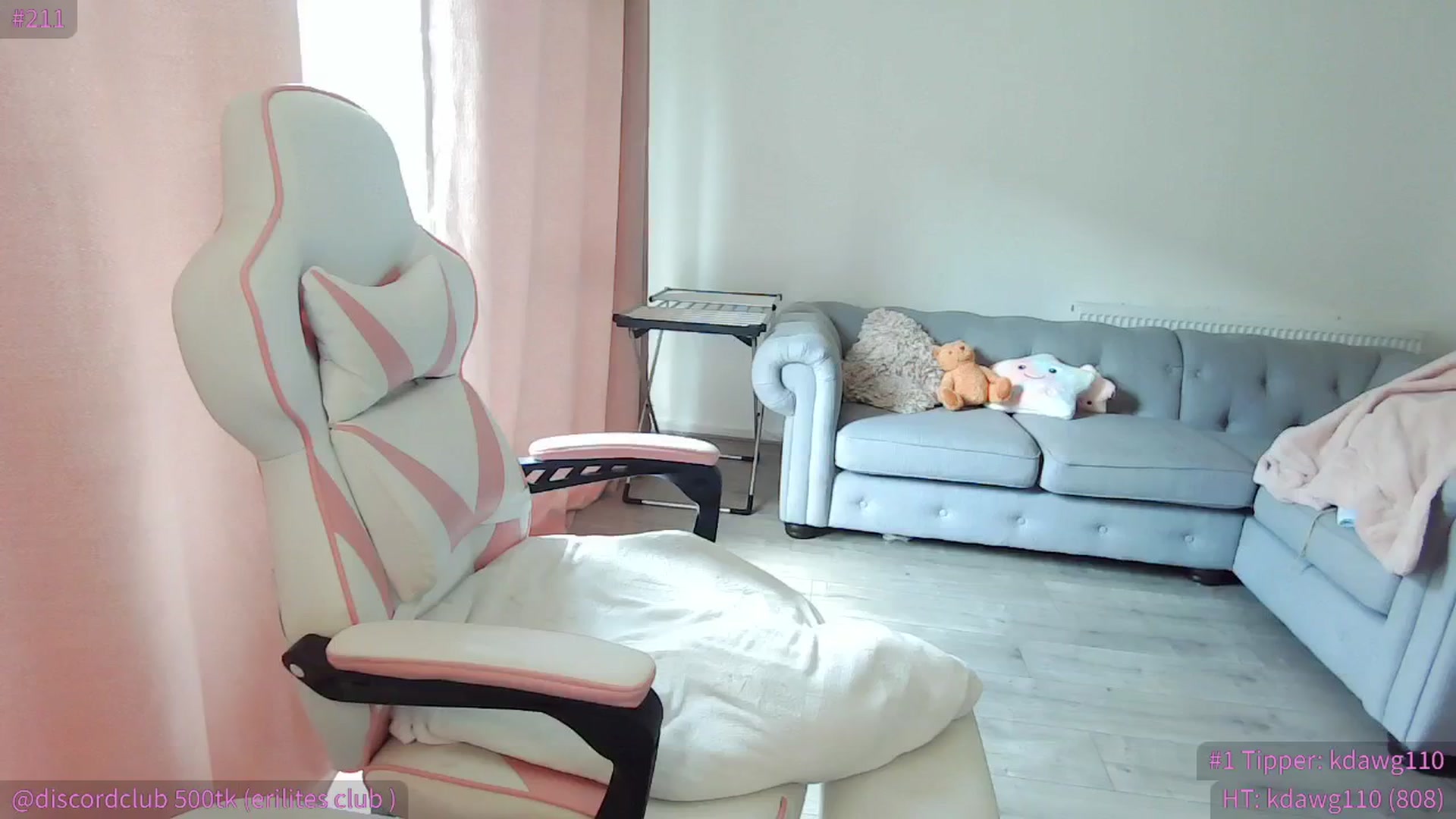Gallery image thumbnail from ItsErikaJ's myfreecams stream on, 08/02/2024, 12:28 image 19 of 20