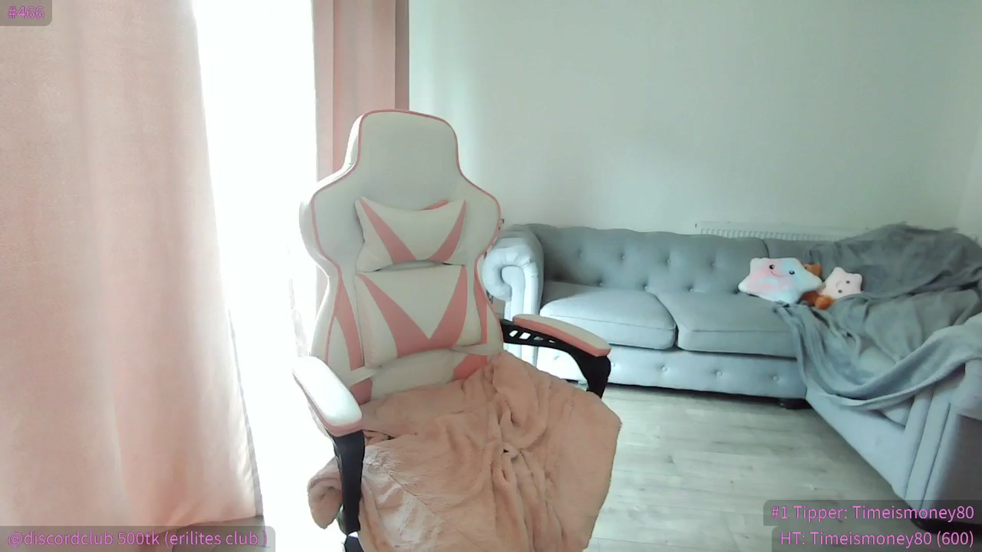 Gallery image thumbnail from ItsErikaJ's myfreecams stream on, 09/04/2024, 14:32 image 6 of 20