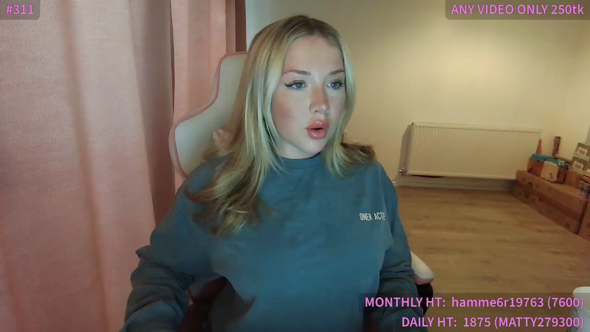 Gallery image thumbnail from ItsErikaJ's myfreecams stream on, 02/25/2025, 16:27 image 20 of 20