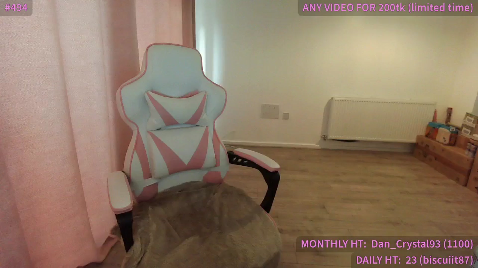 Gallery image thumbnail from ItsErikaJ's myfreecams stream on, 03/05/2025, 10:24 image 5 of 20