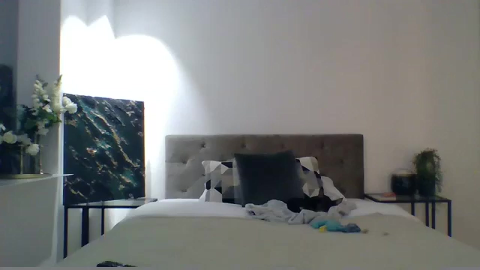 Gallery image thumbnail from ItsEve's myfreecams stream on, 11/22/2023, 07:43 image 7 of 20