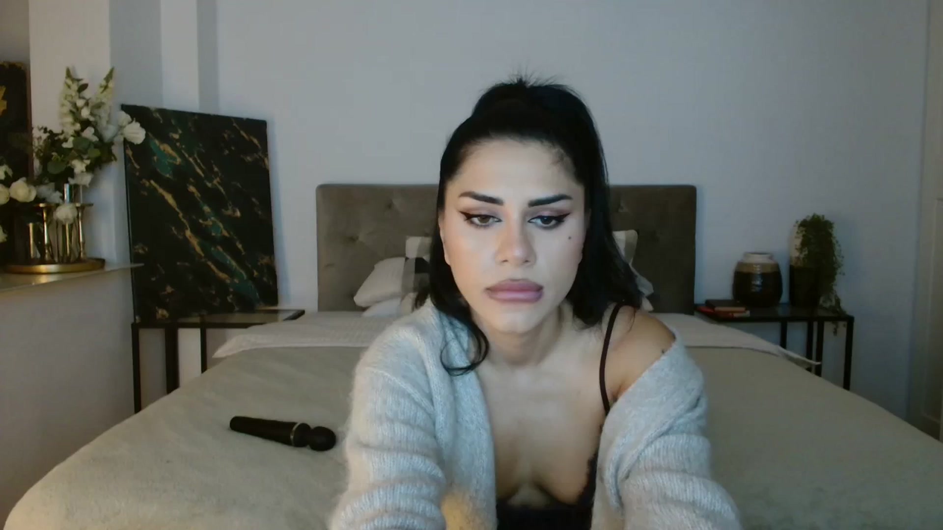 Gallery image thumbnail from ItsEve's myfreecams stream on, 12/01/2023, 05:51 image 7 of 20