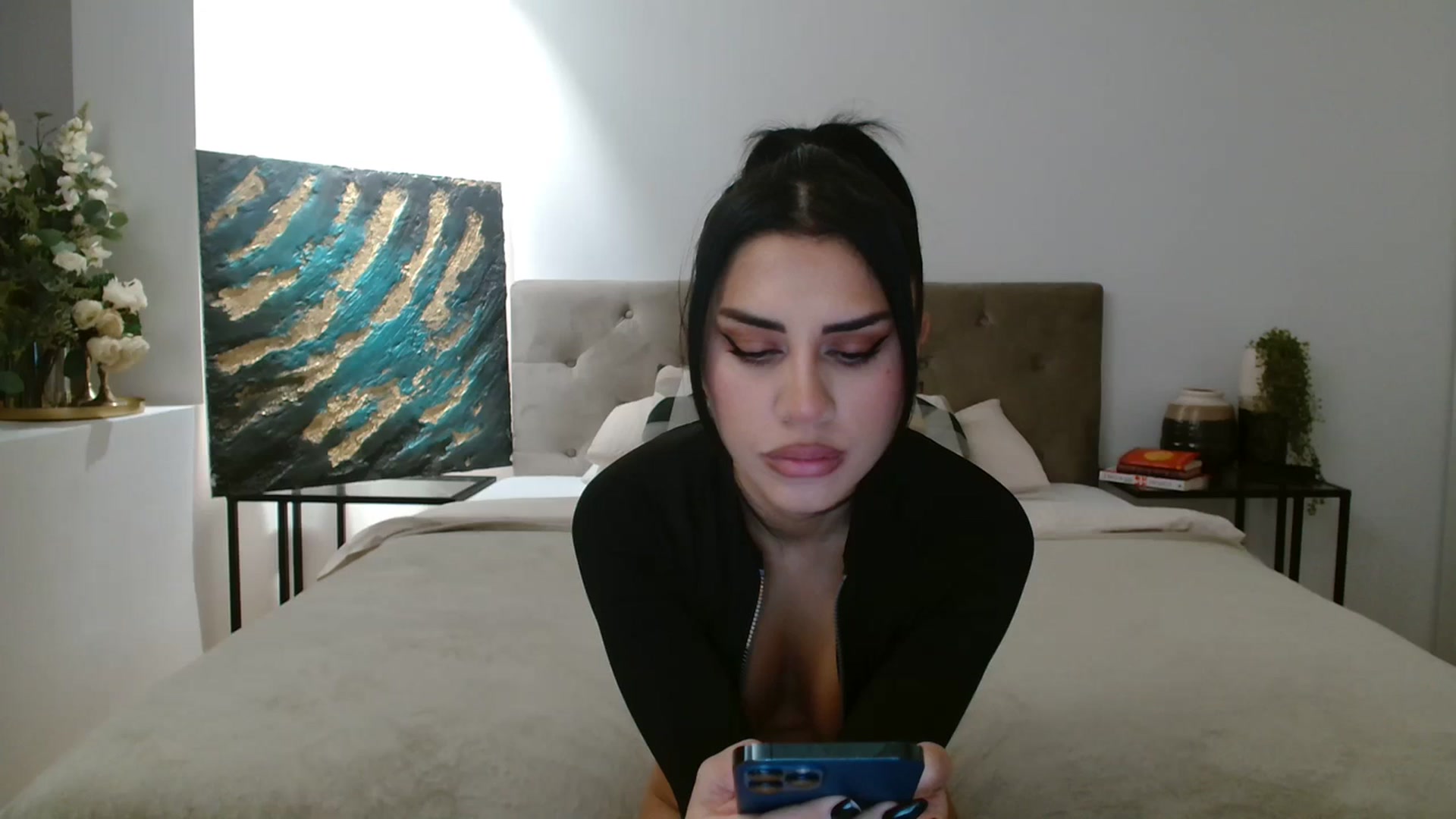 Gallery image thumbnail from ItsEve's myfreecams stream on, 12/13/2023, 05:33 image 5 of 20