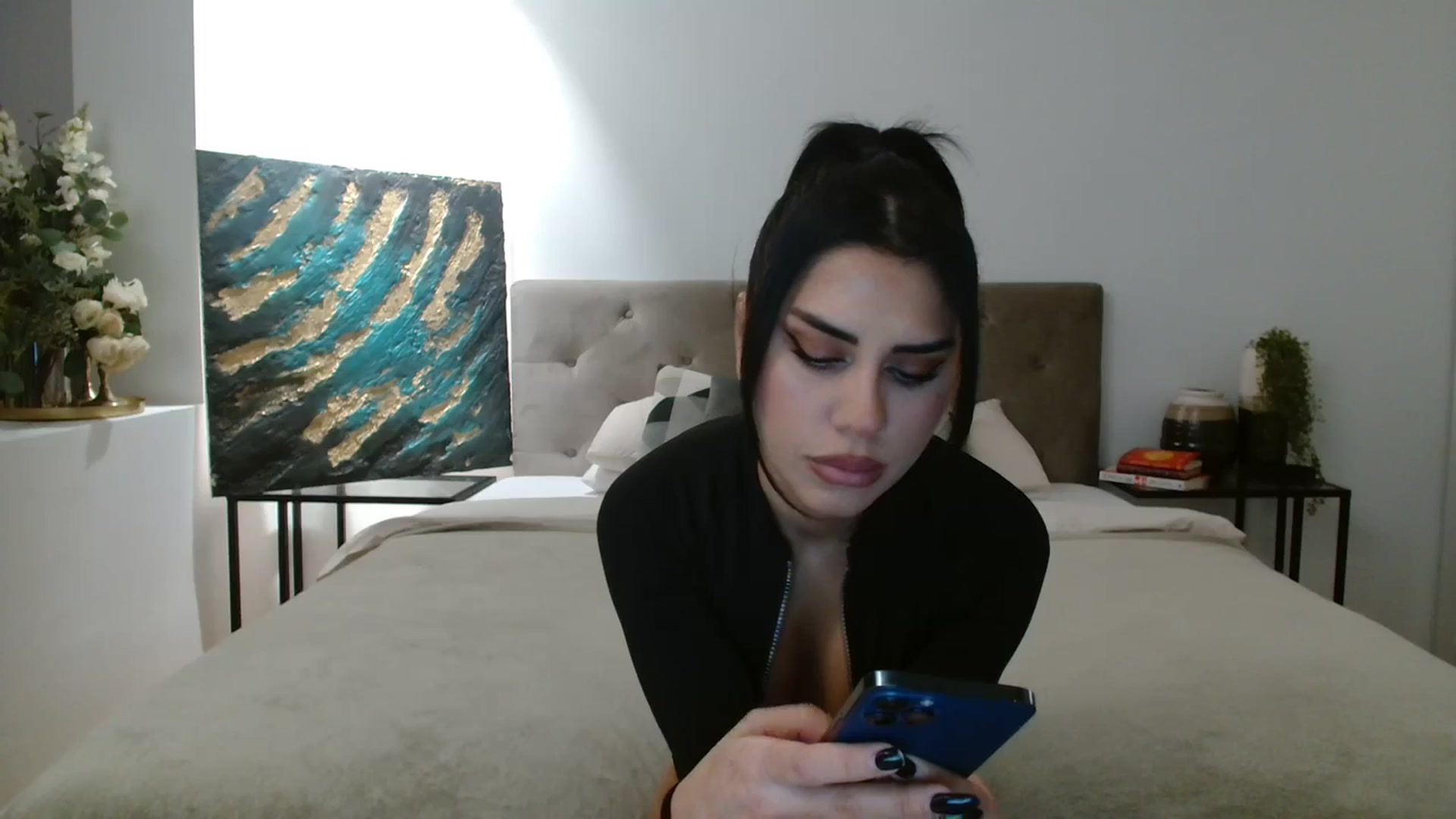 Gallery image thumbnail from ItsEve's myfreecams stream on, 12/13/2023, 05:33 image 14 of 20