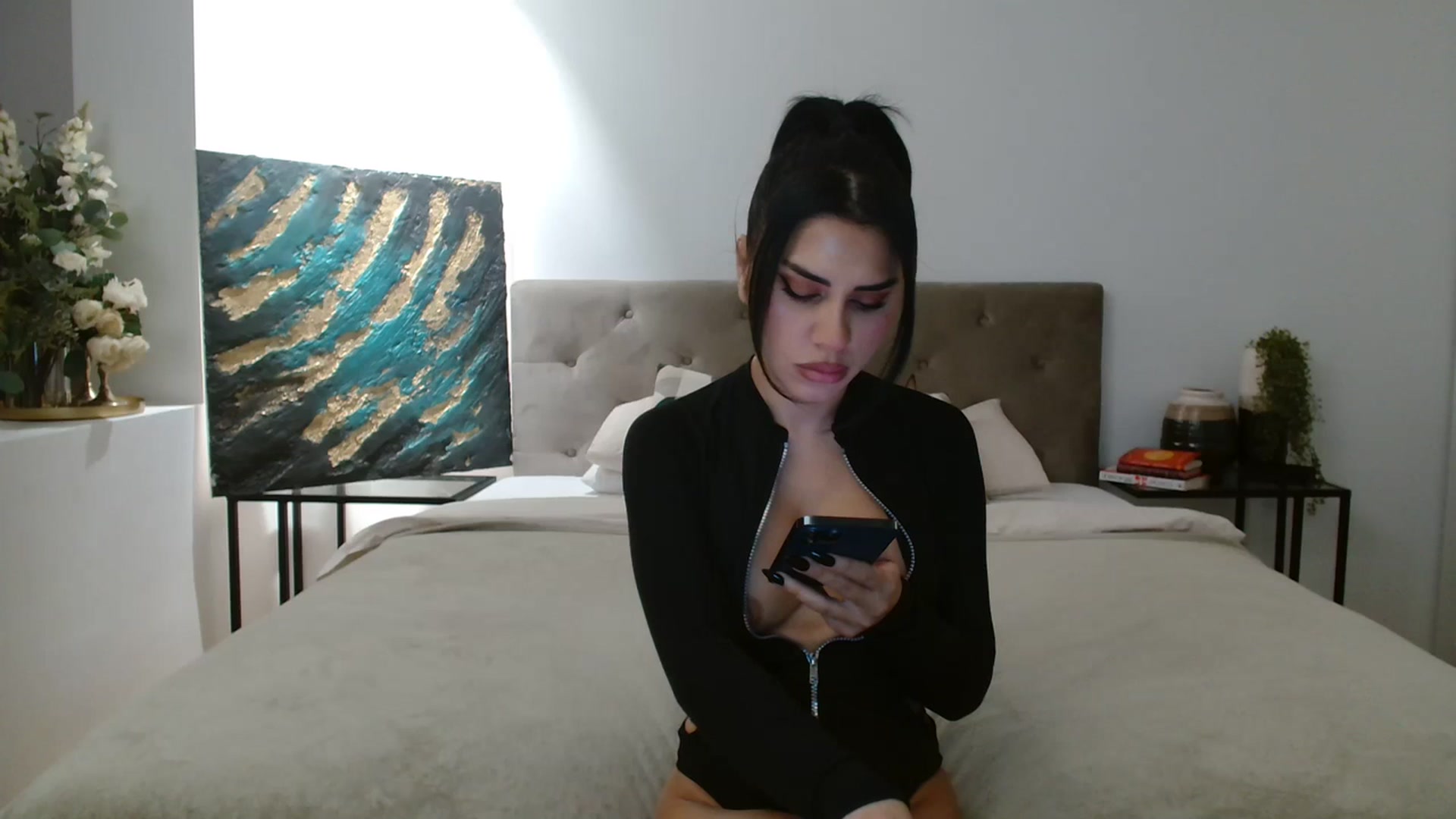 Gallery image thumbnail from ItsEve's myfreecams stream on, 12/13/2023, 05:33 image 16 of 20