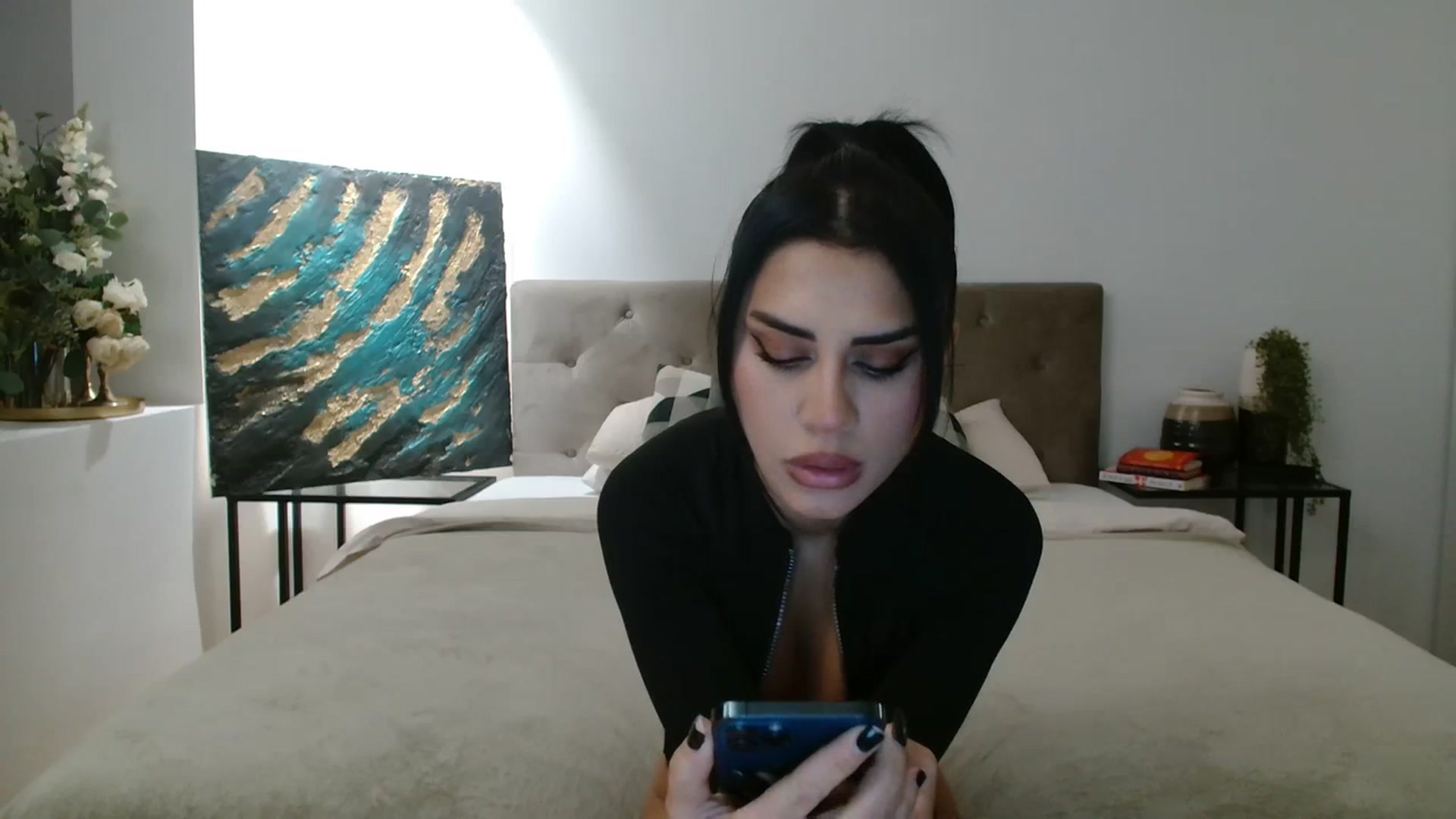 Gallery image thumbnail from ItsEve's myfreecams stream on, 12/13/2023, 05:33 image 3 of 20